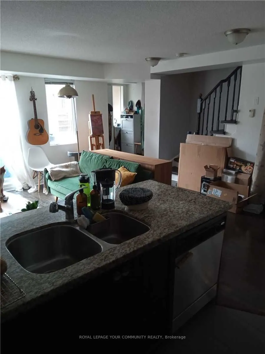 20 Foundry Avenue, #102