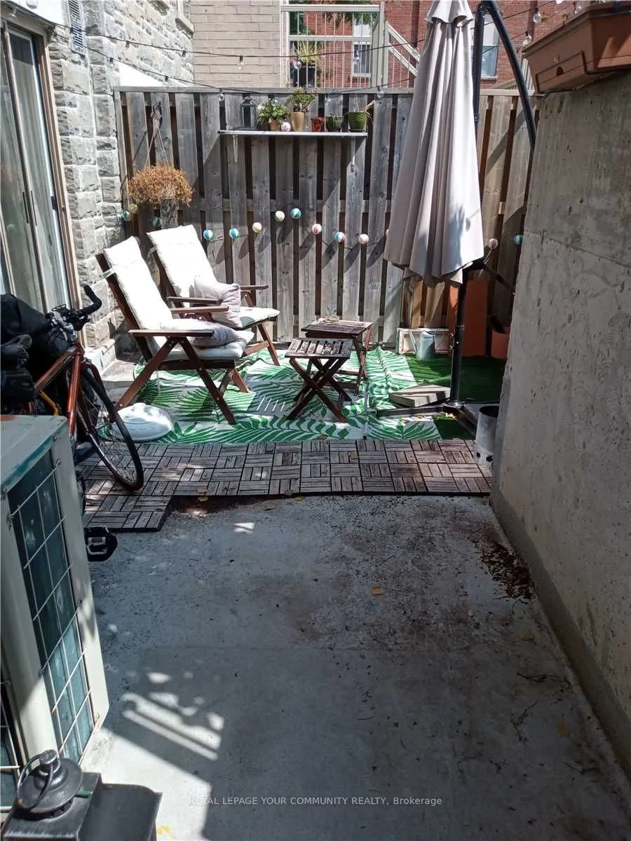 20 Foundry Avenue, #102