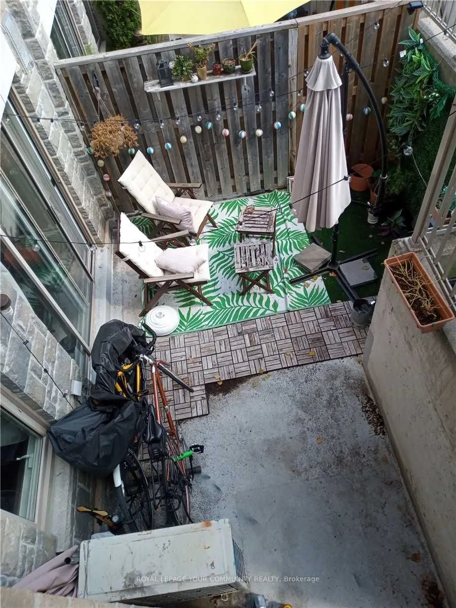 20 Foundry Avenue, #102