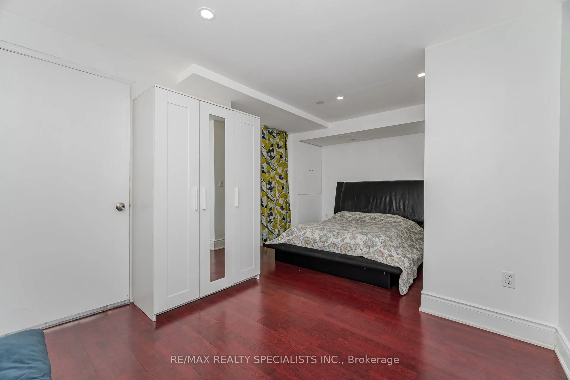 3296 Flagstone Drive