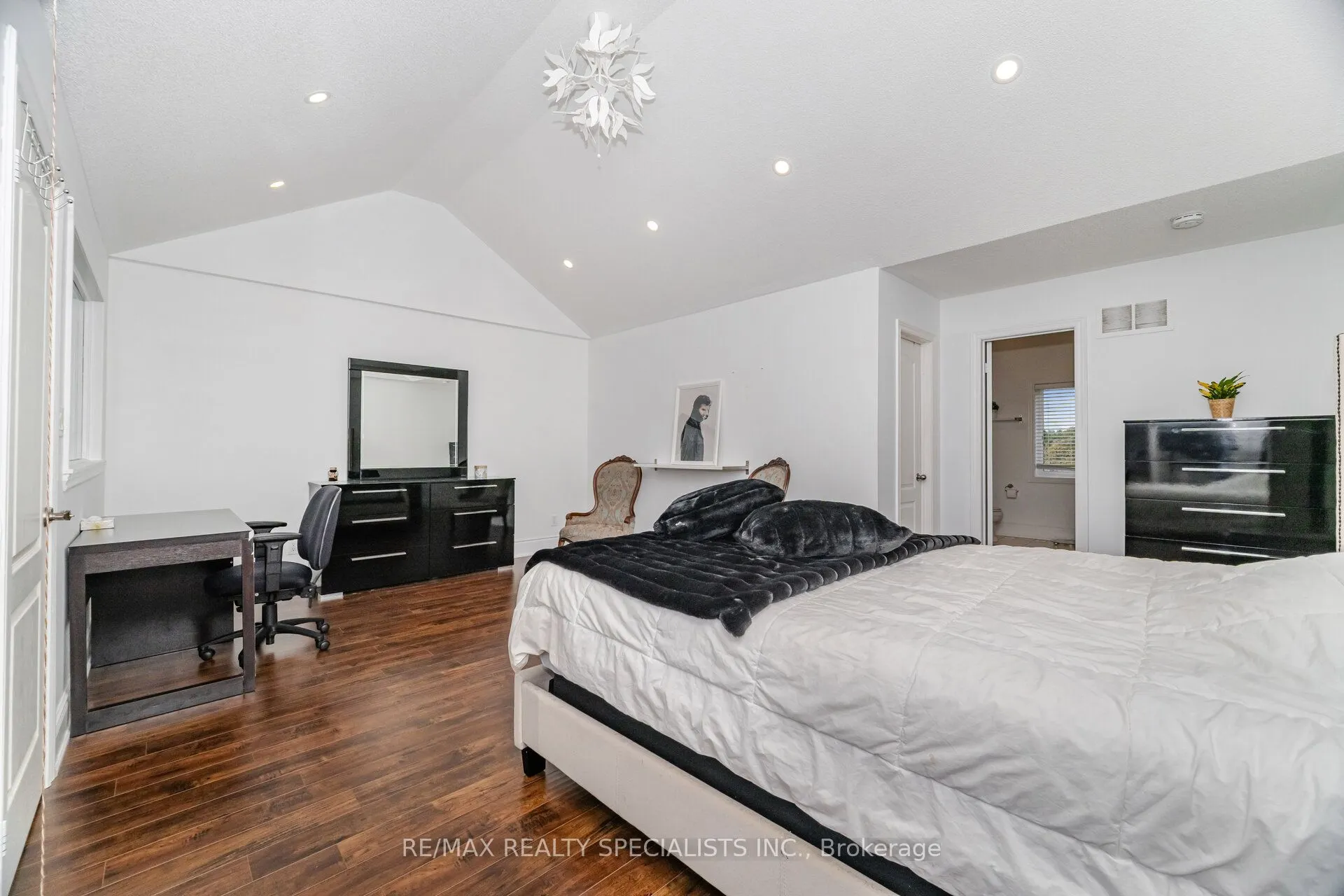 3296 Flagstone Drive