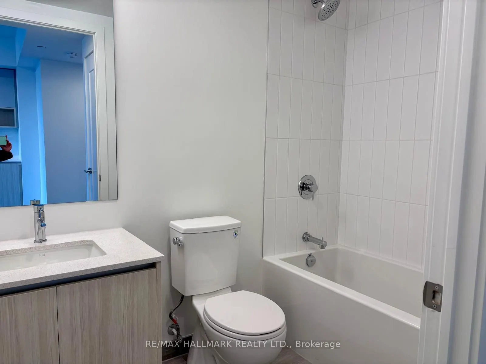 801 The Queensway, #809