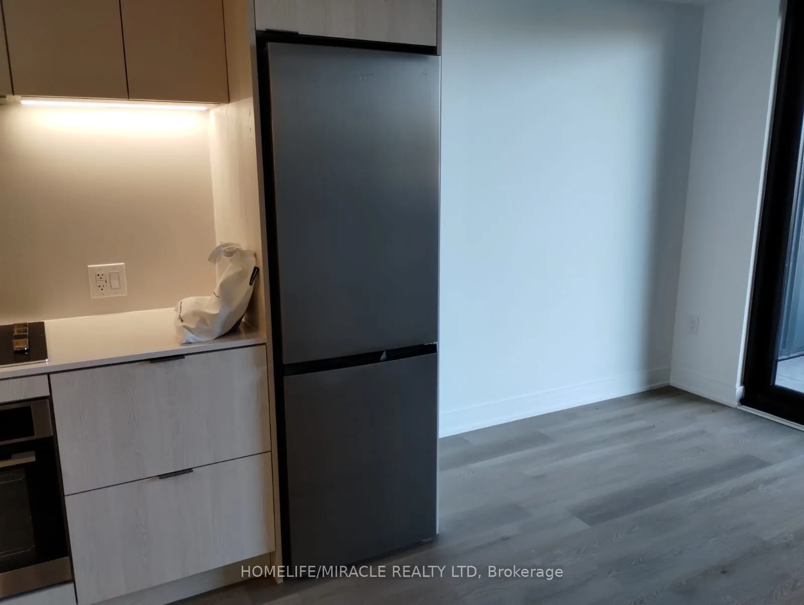 3009 Novar Road, #202