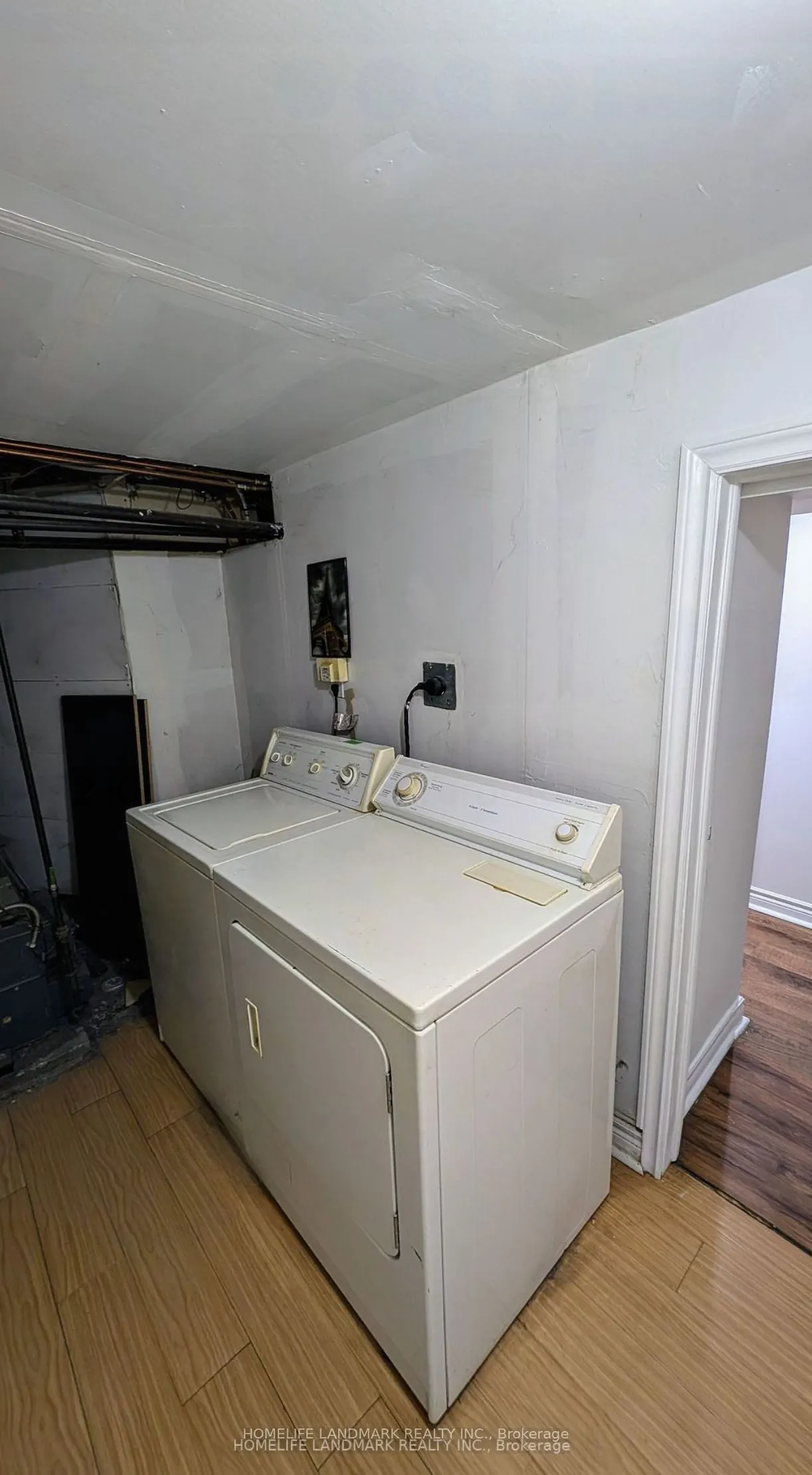 1492 King Street W, #bsmt