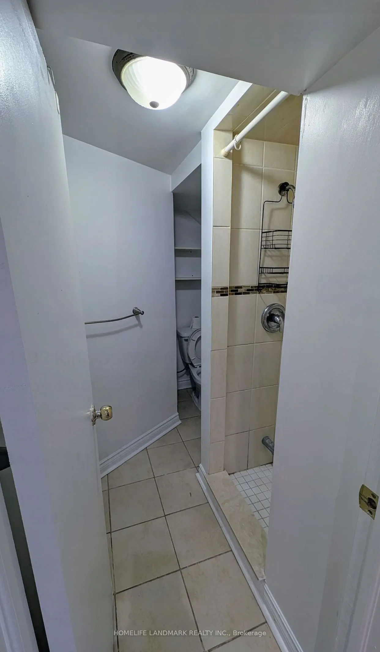 1492 King Street W, #bsmt