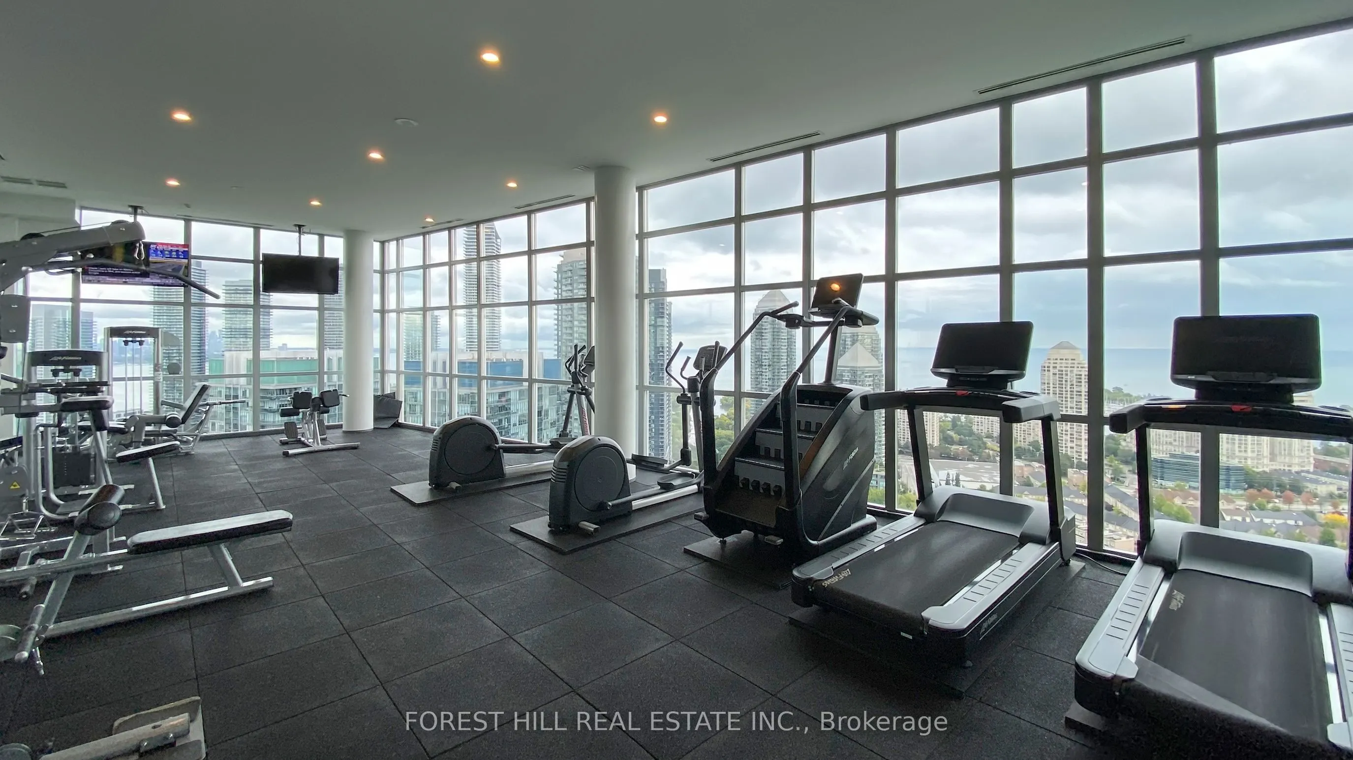 165 Legion Road N, #434