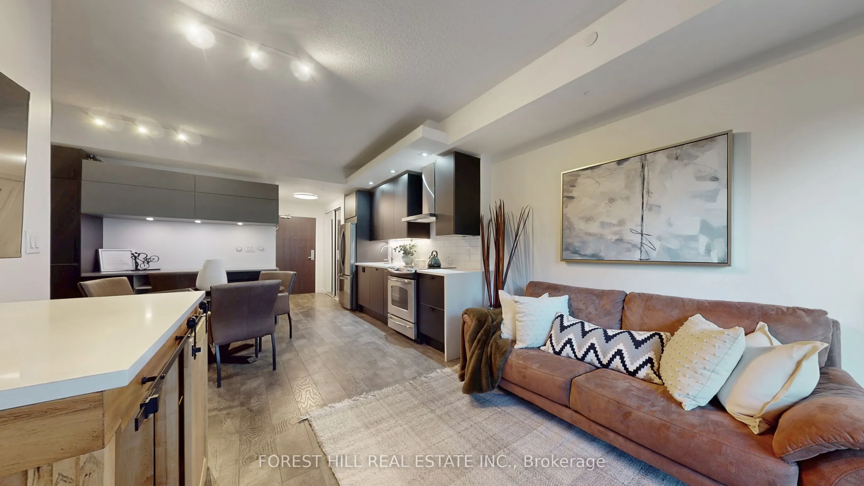 165 Legion Road N, #434