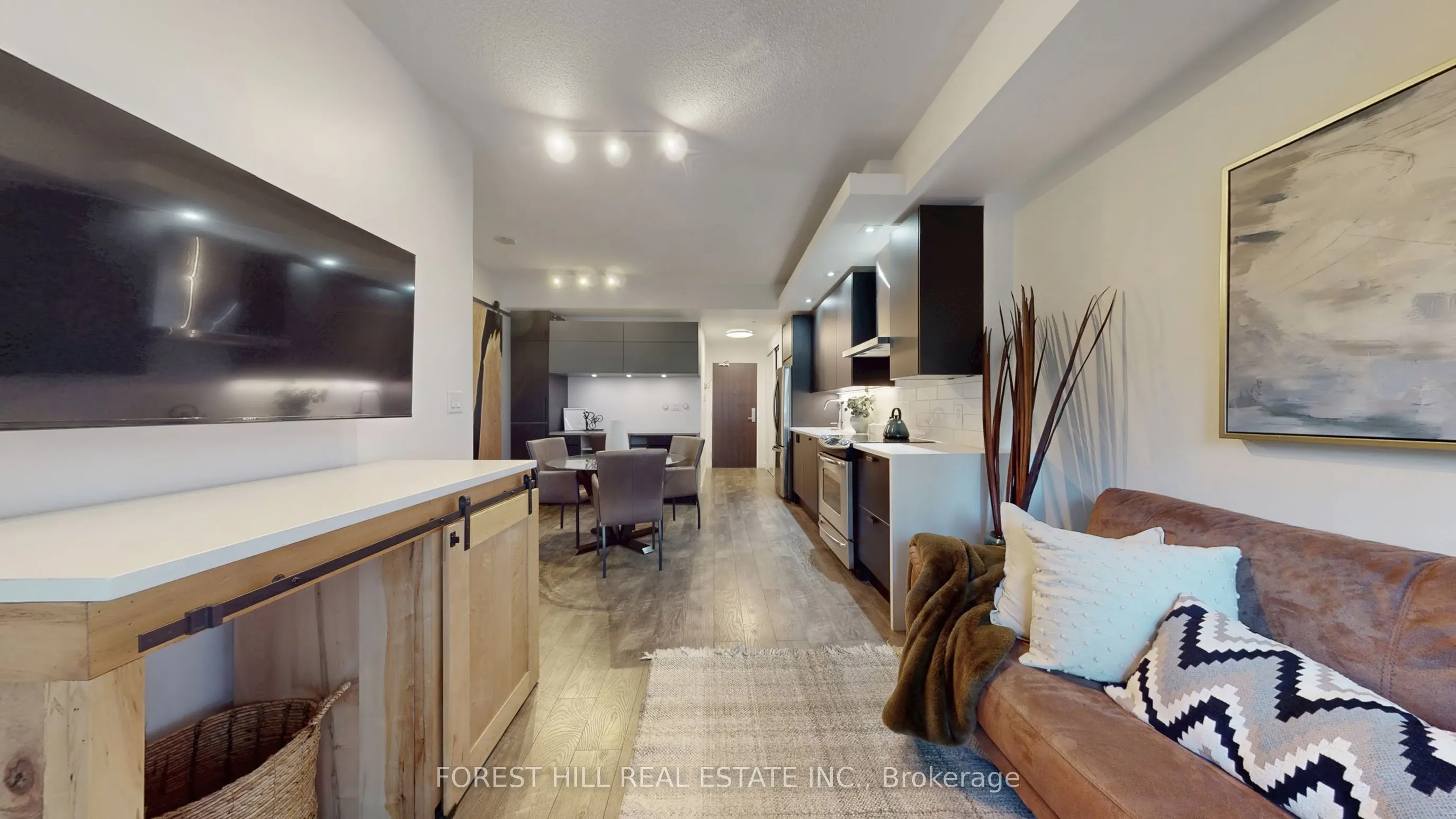 165 Legion Road N, #434