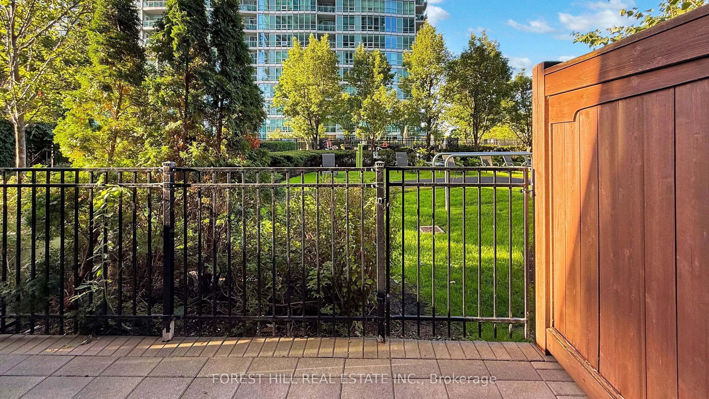 165 Legion Road N, #434