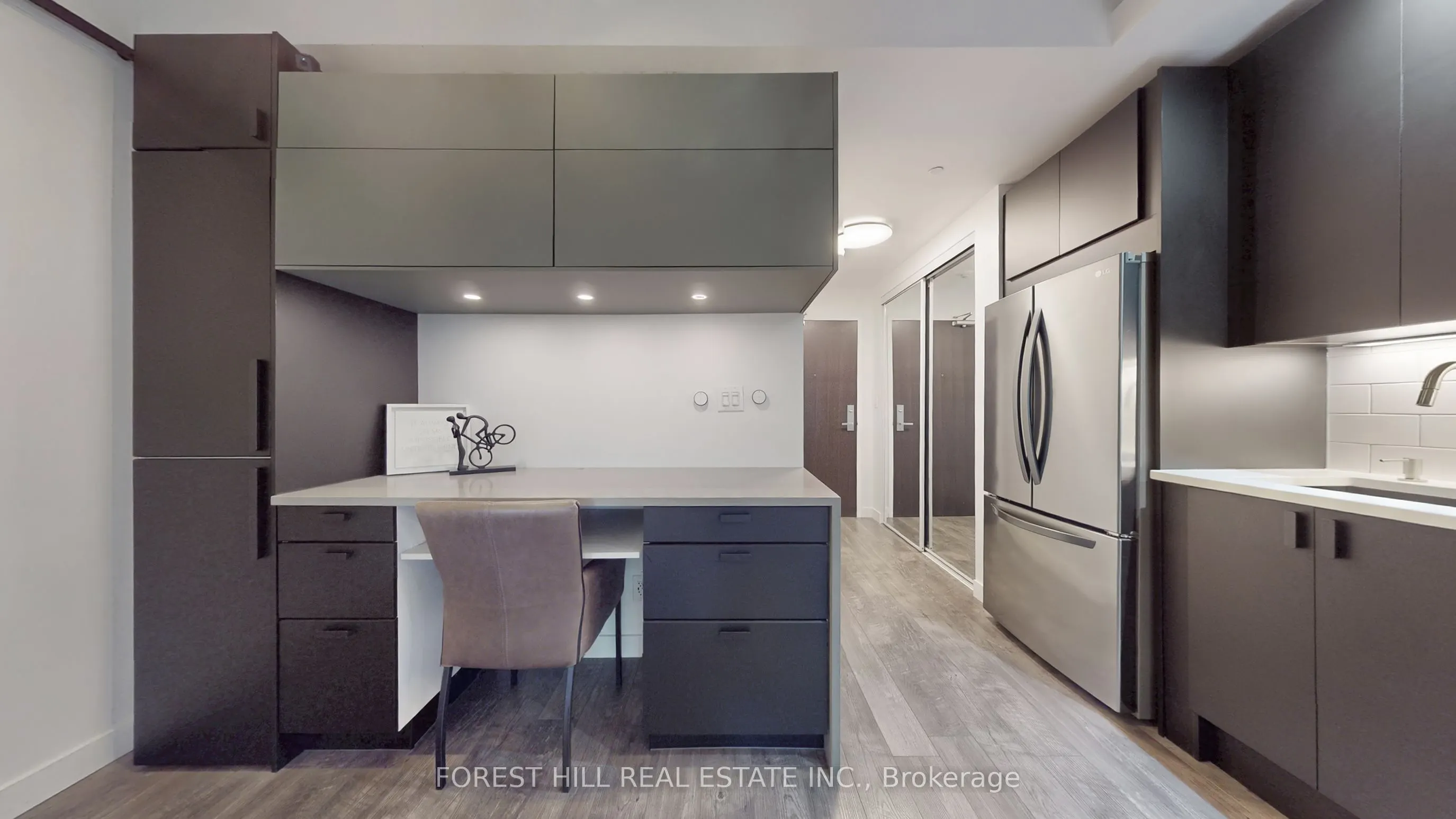 165 Legion Road N, #434