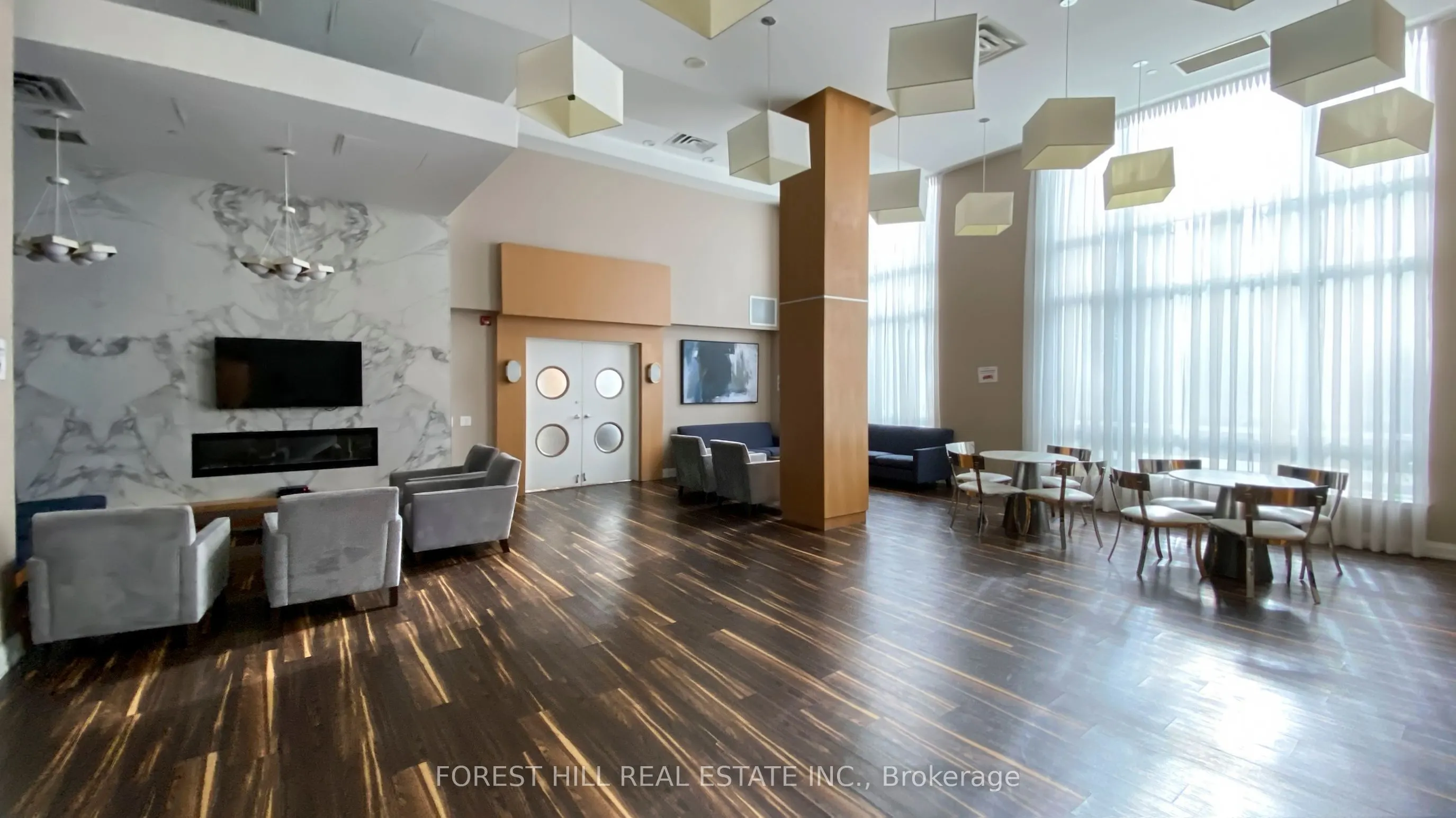 165 Legion Road N, #434