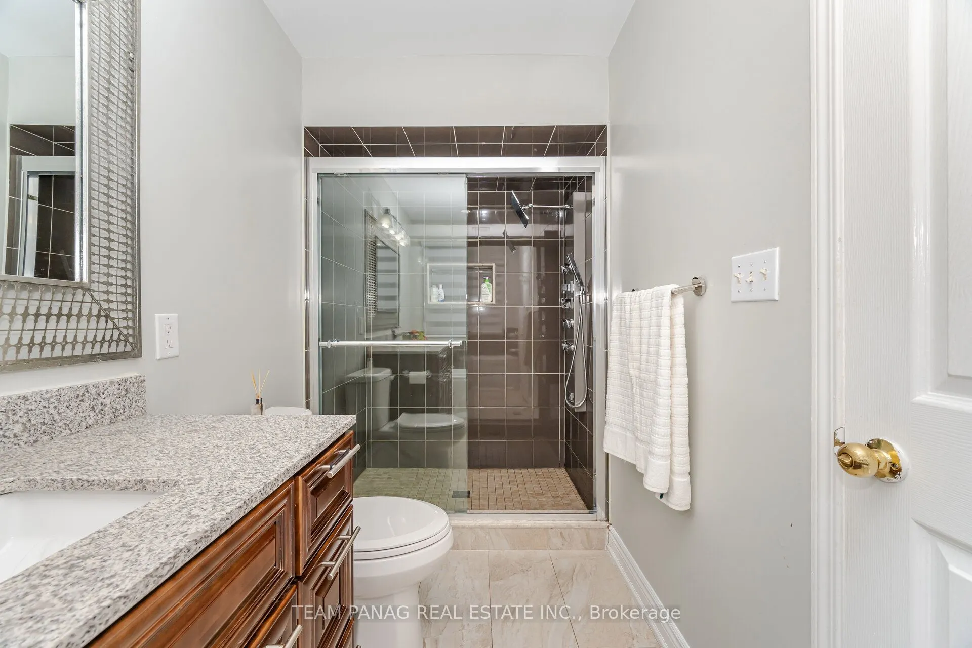 19 Mount Fuji Crescent