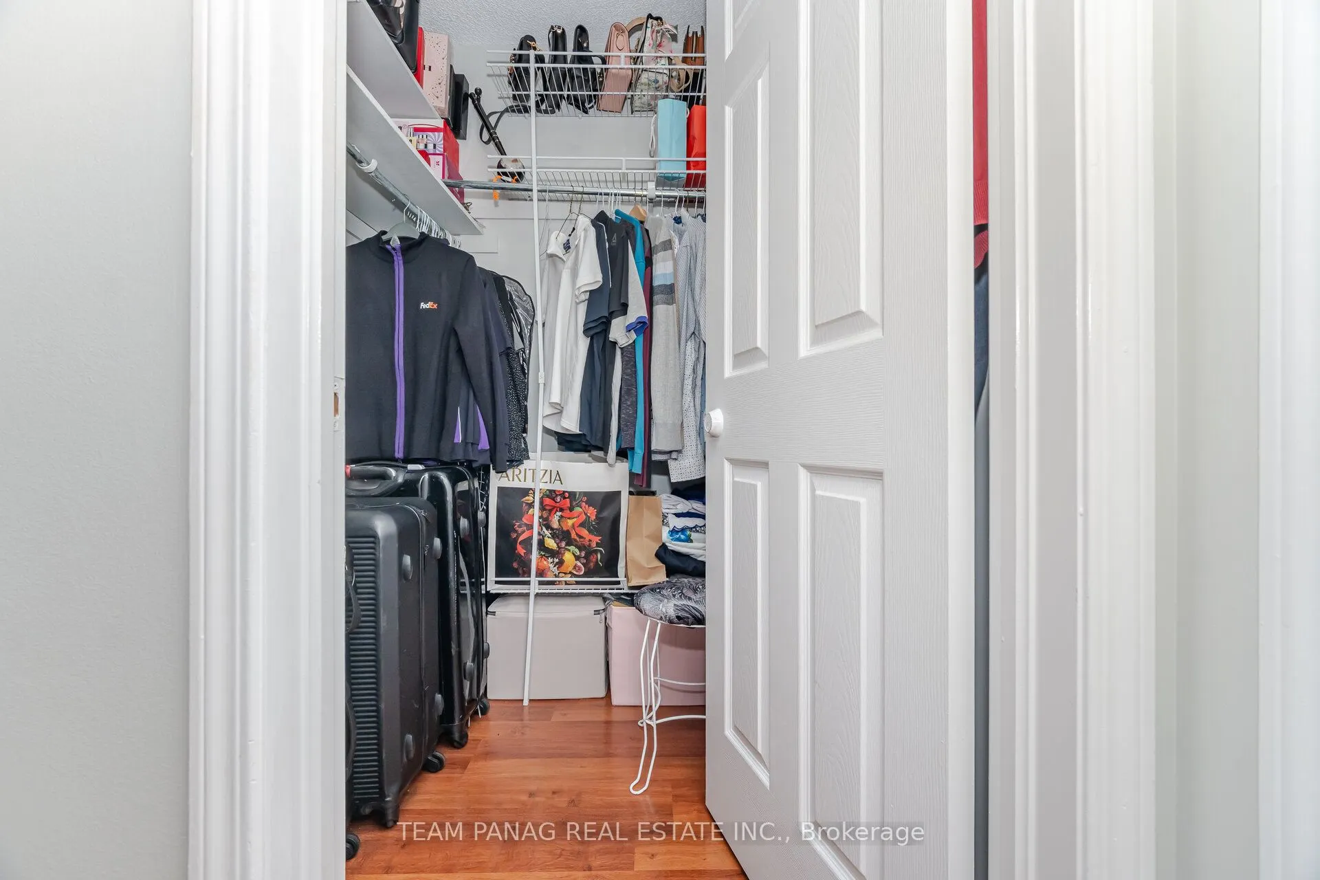 19 Mount Fuji Crescent