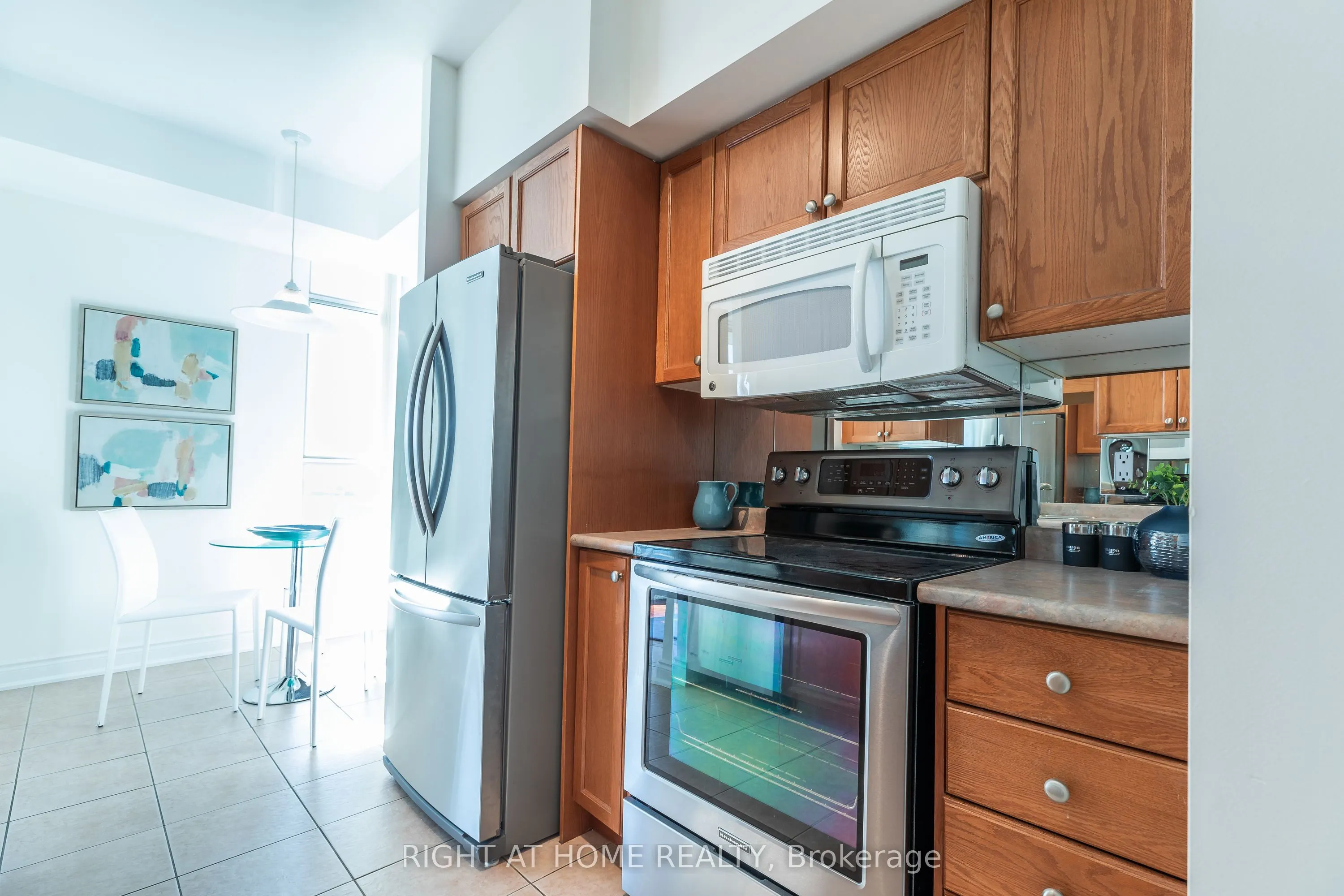 5 Marine Parade Drive, #605