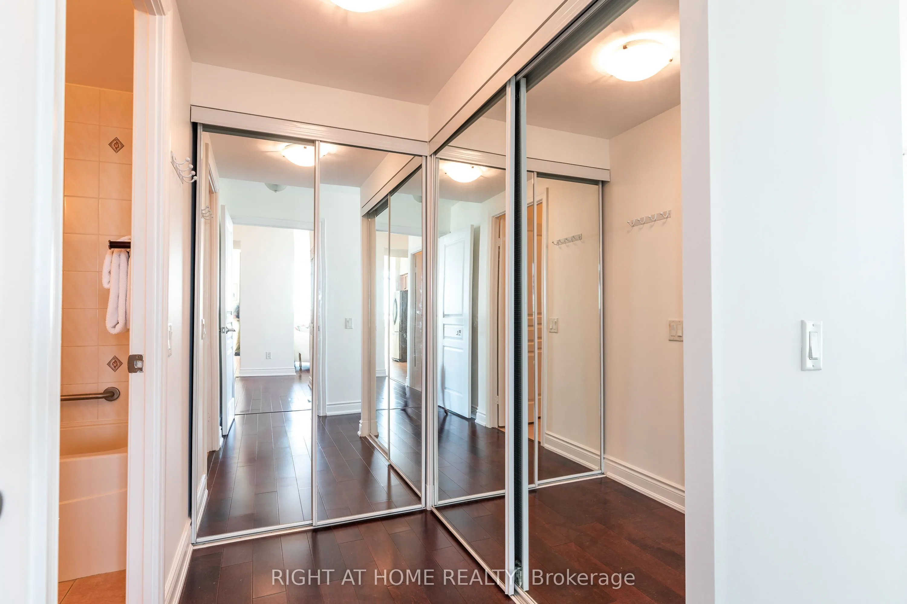 5 Marine Parade Drive, #605