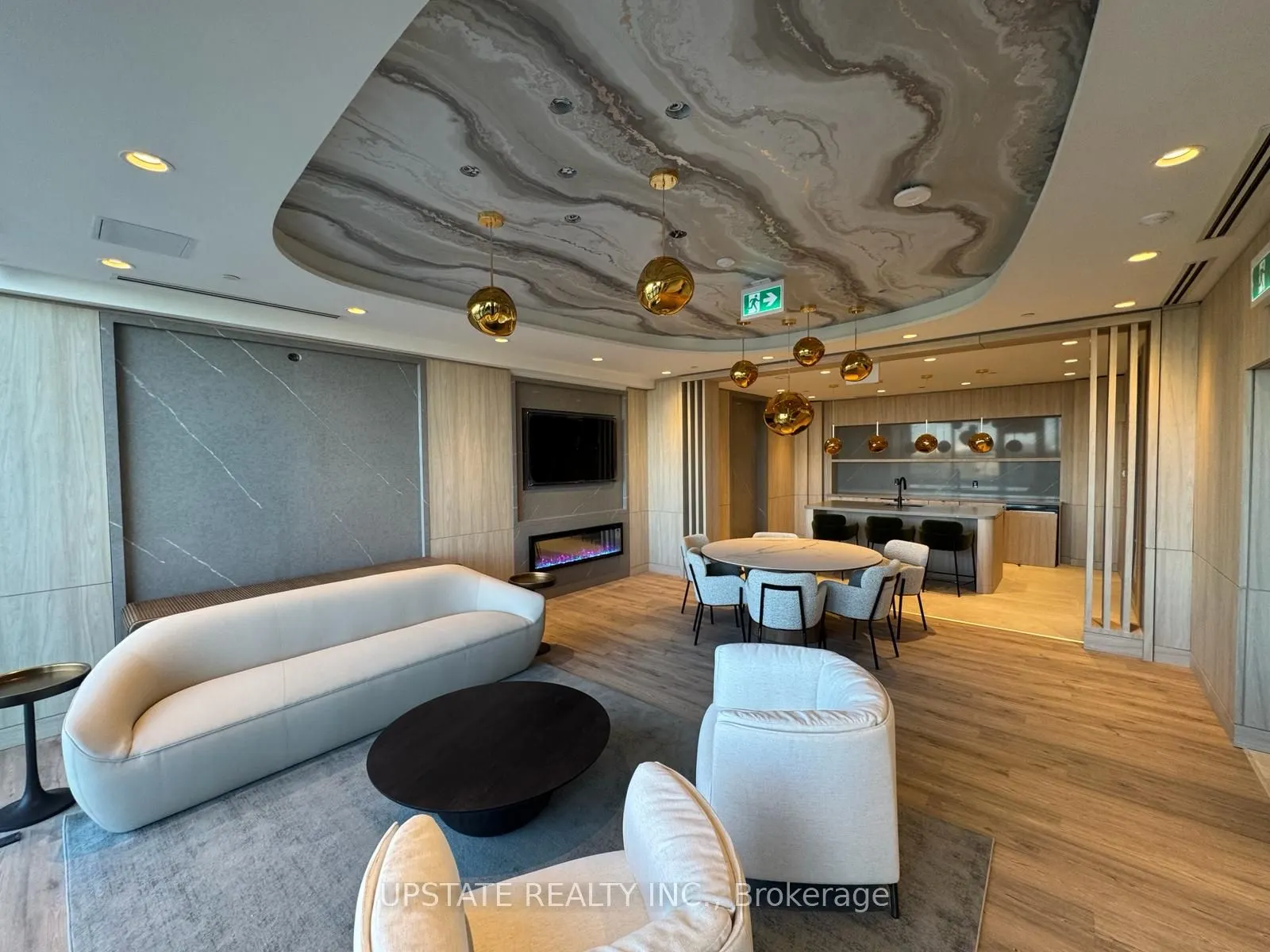 15 Skyridge Drive, #322