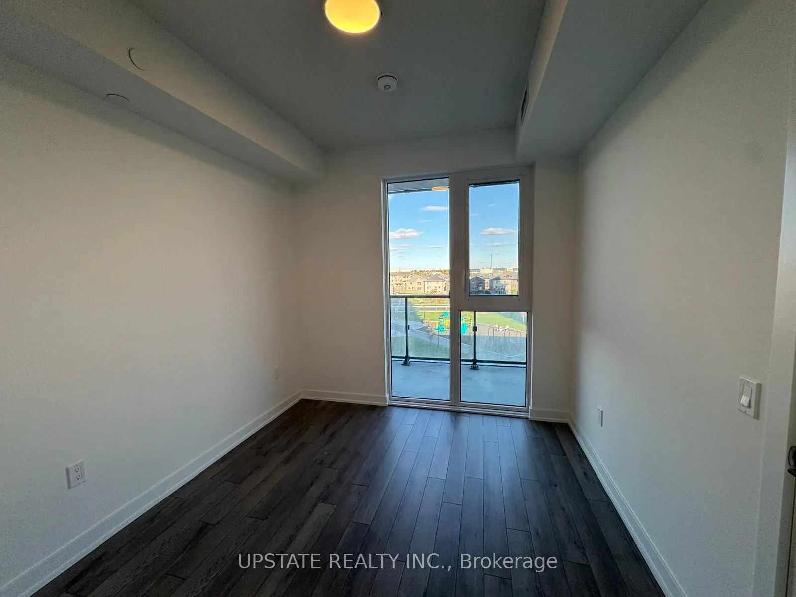 15 Skyridge Drive, #322