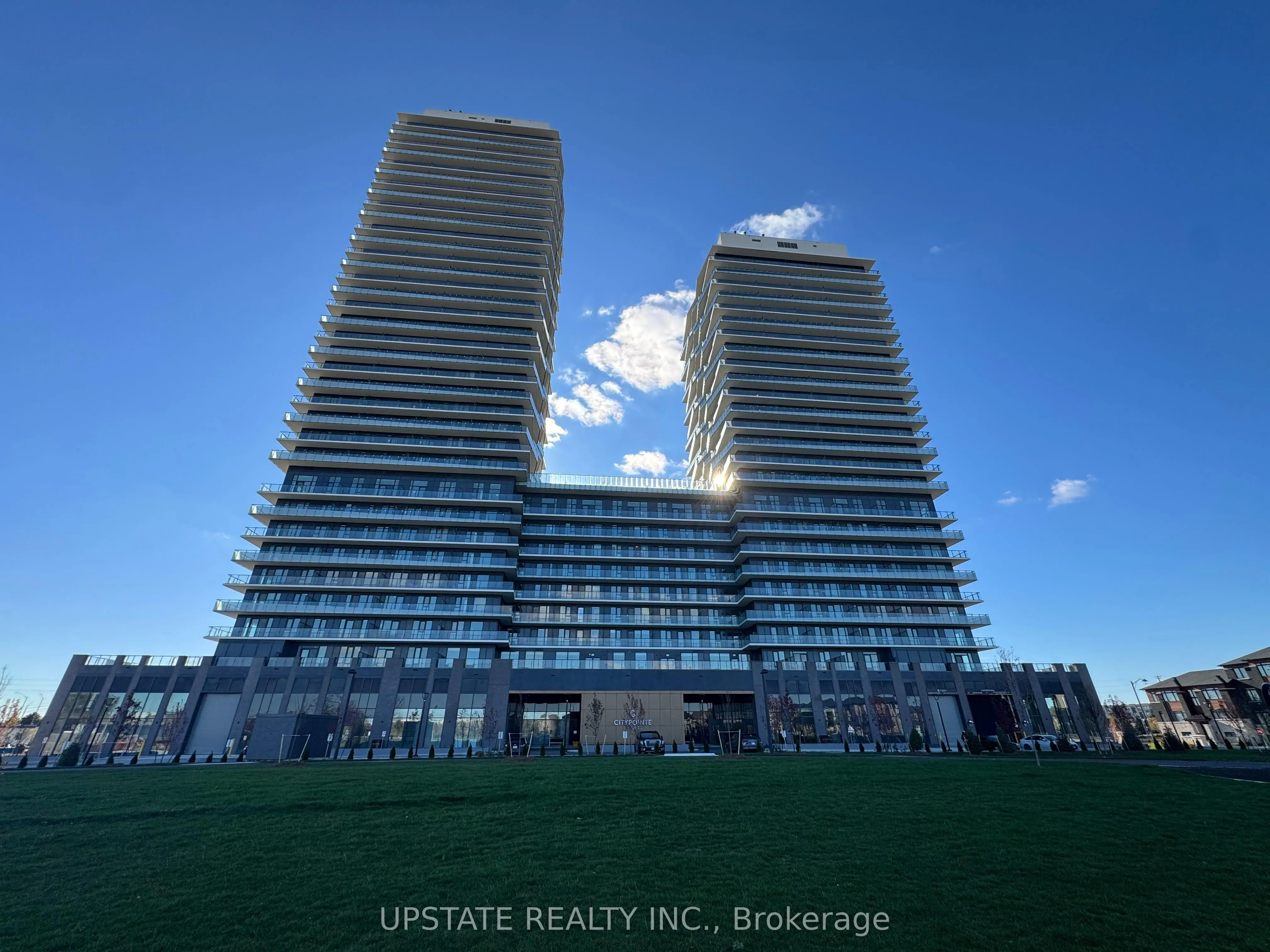 15 Skyridge Drive, #322