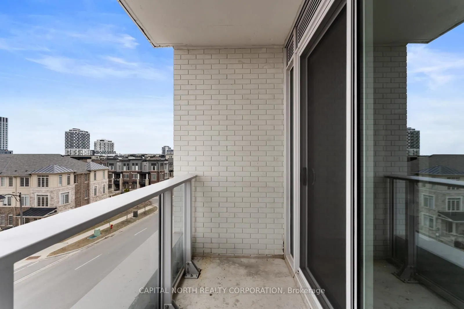 412 Silver Maple Road, #422