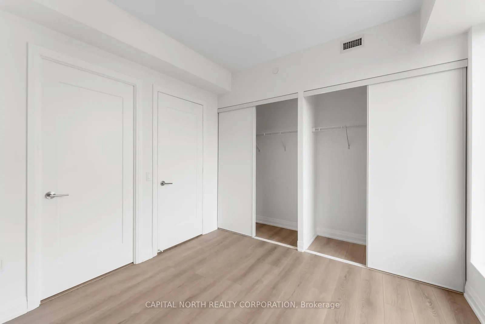 412 Silver Maple Road, #422