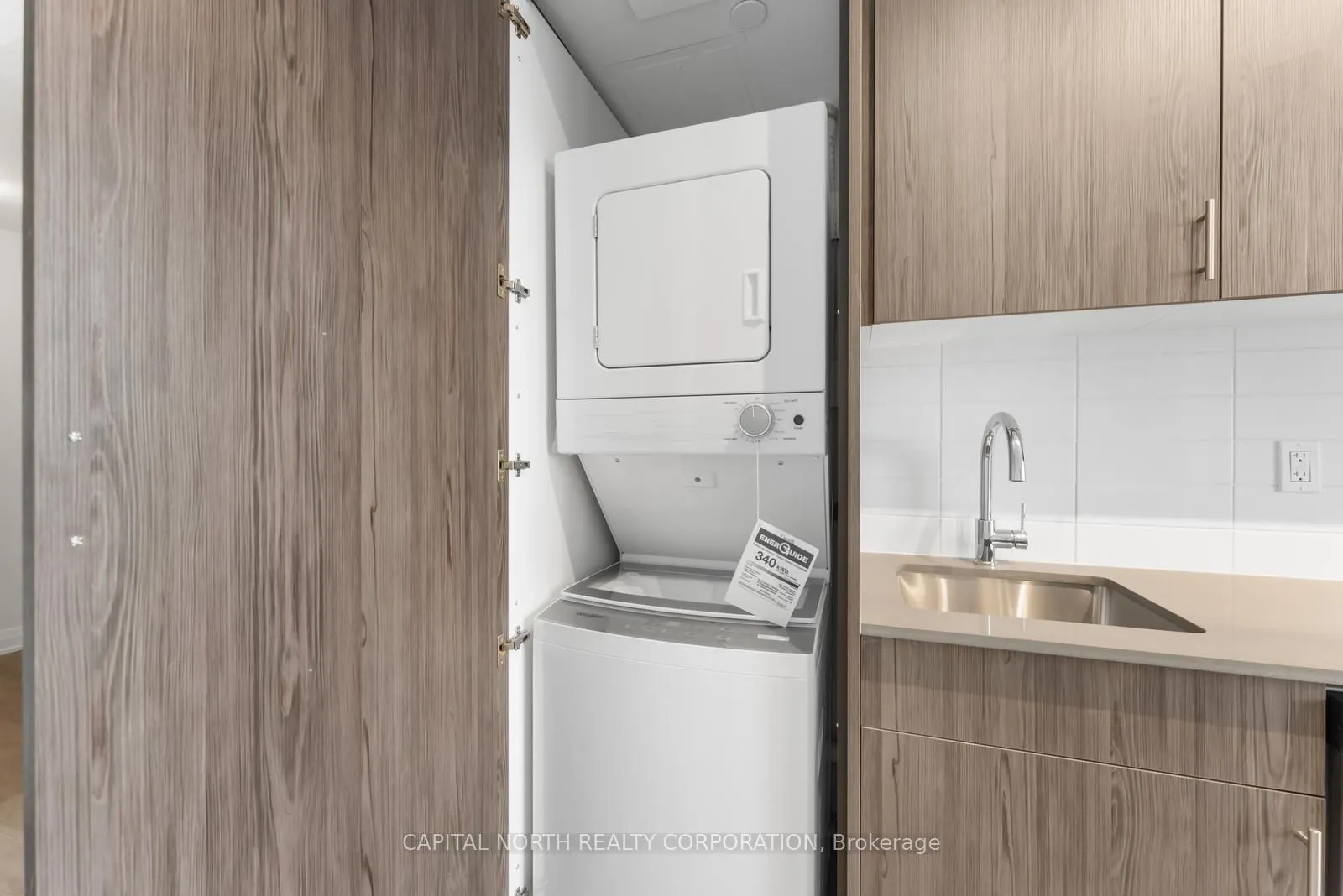 412 Silver Maple Road, #422