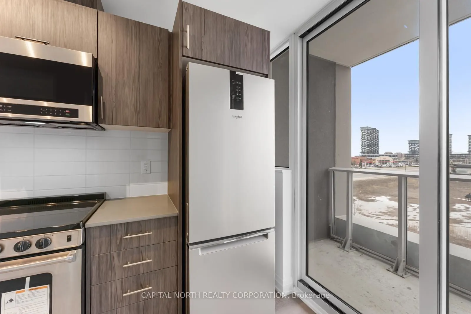 412 Silver Maple Road, #422