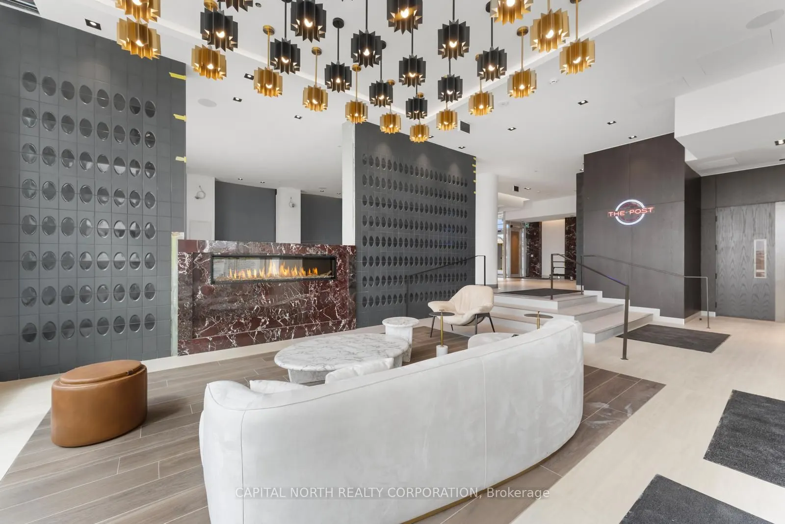 412 Silver Maple Road, #422