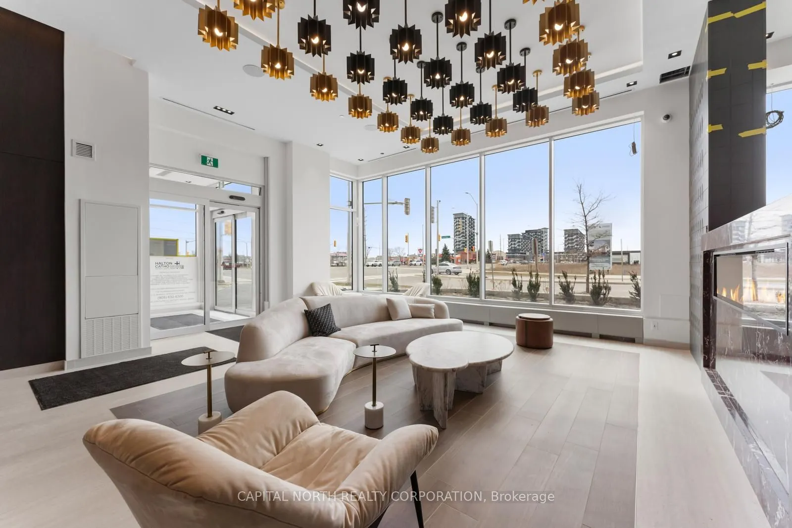 412 Silver Maple Road, #422