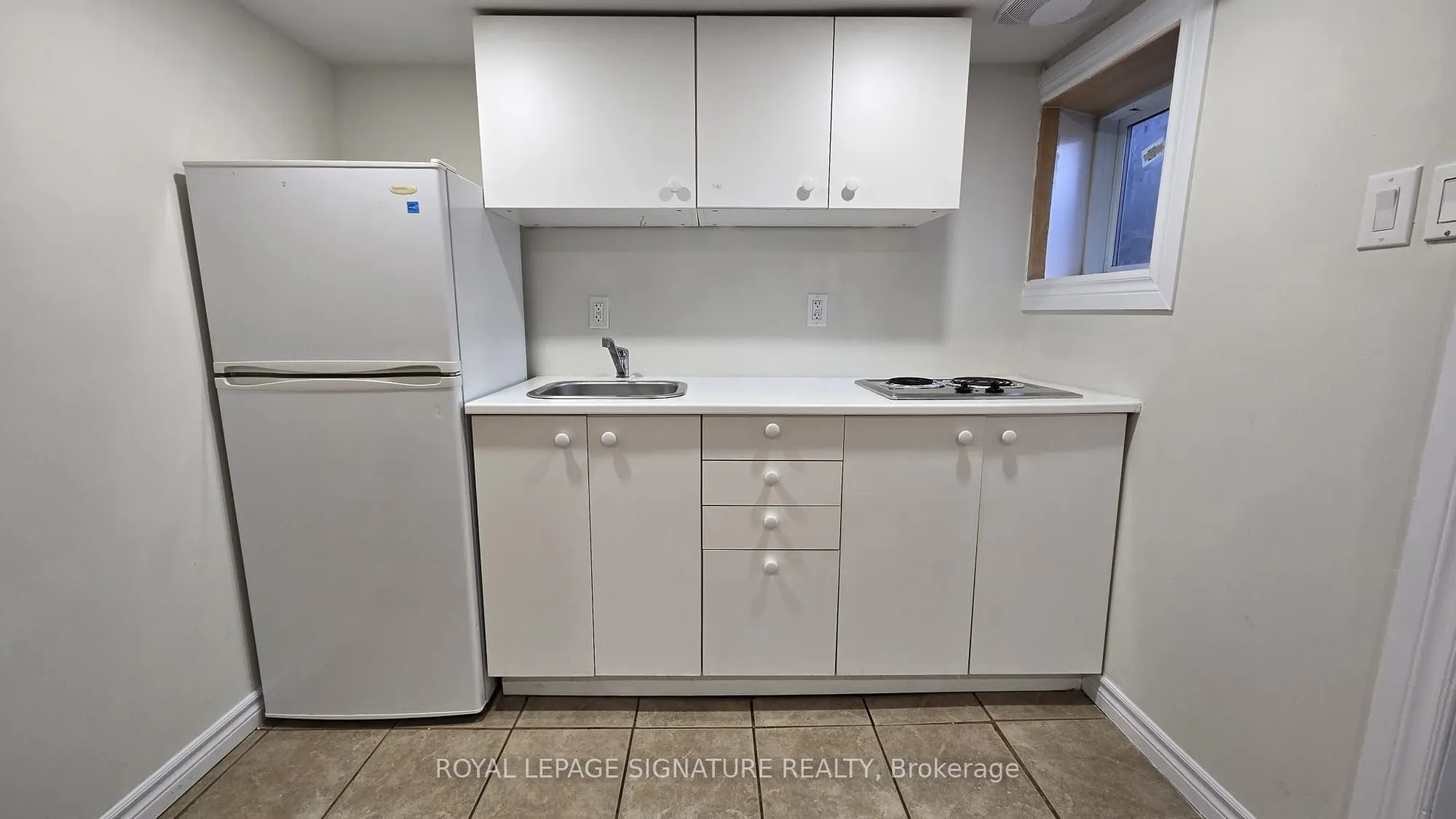 3661 Lakeshore Boulevard W, #Lower #3