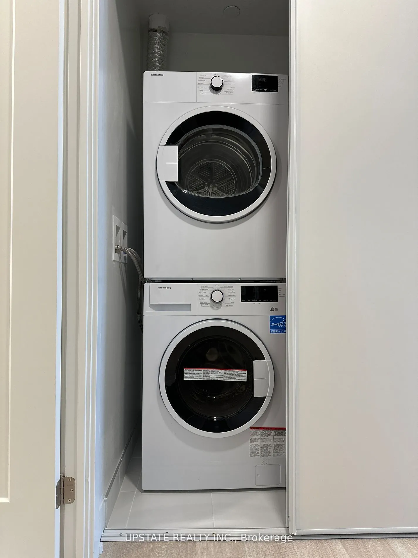 5105 Hurontario Street, #911