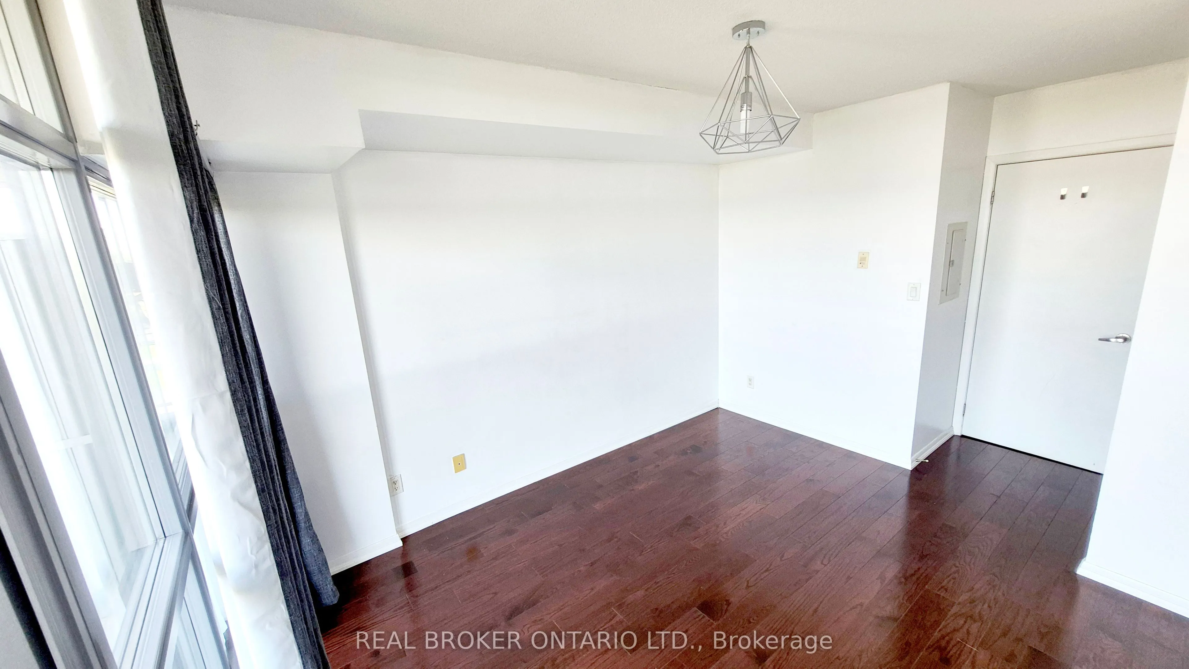 2464 Weston Road, #701