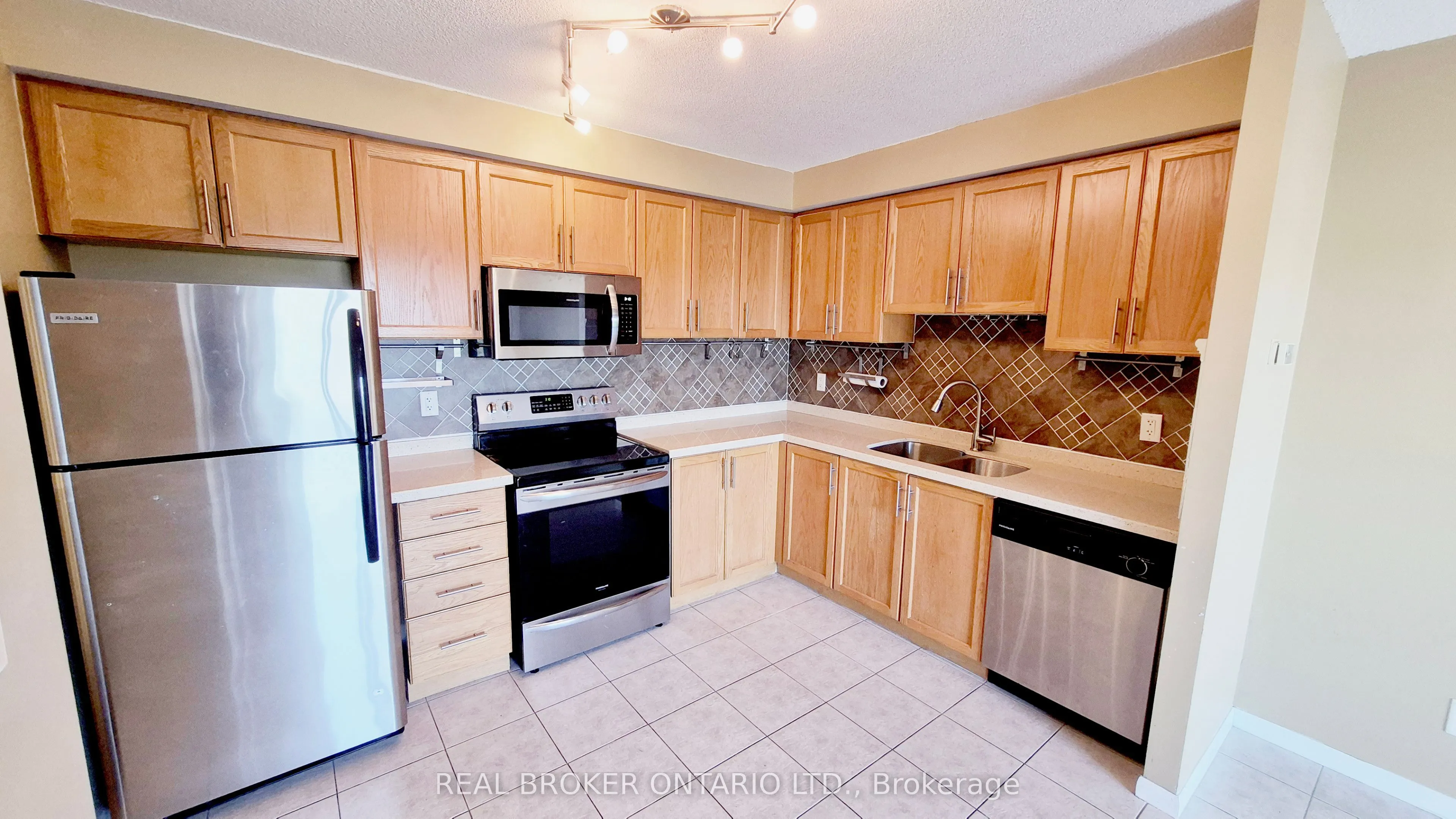 2464 Weston Road, #701