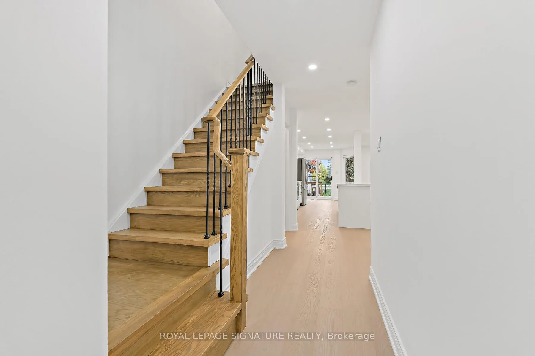 1130 Westview Terrace