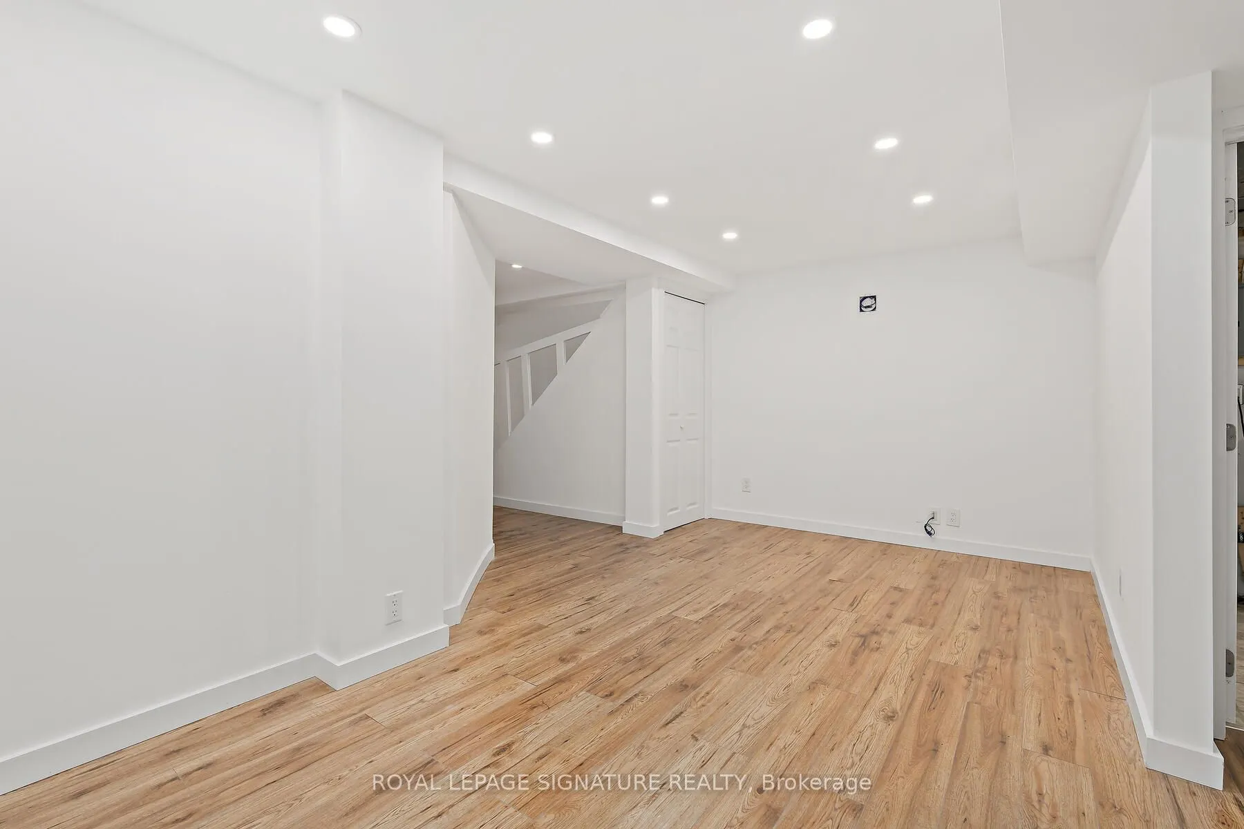 1130 Westview Terrace