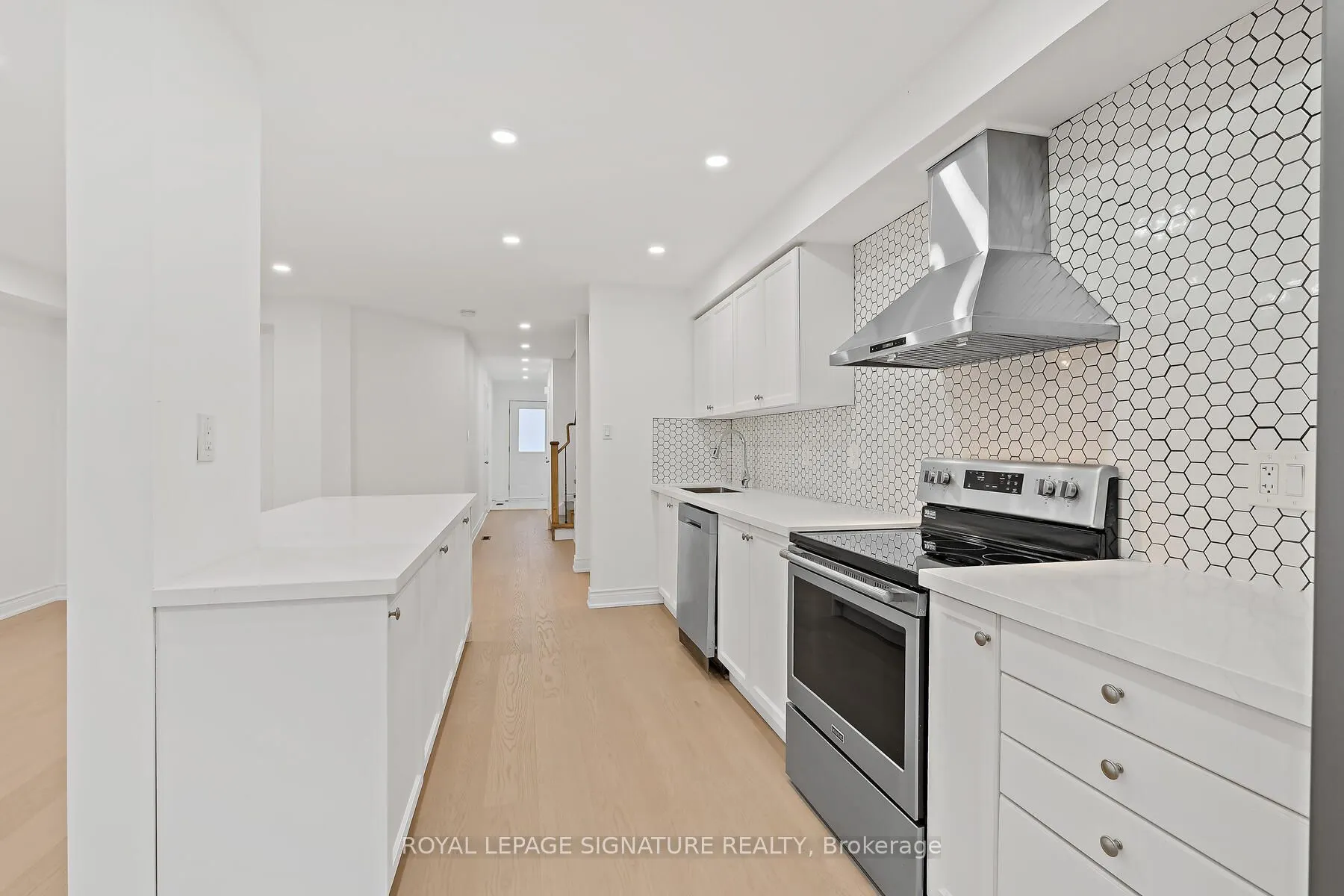 1130 Westview Terrace