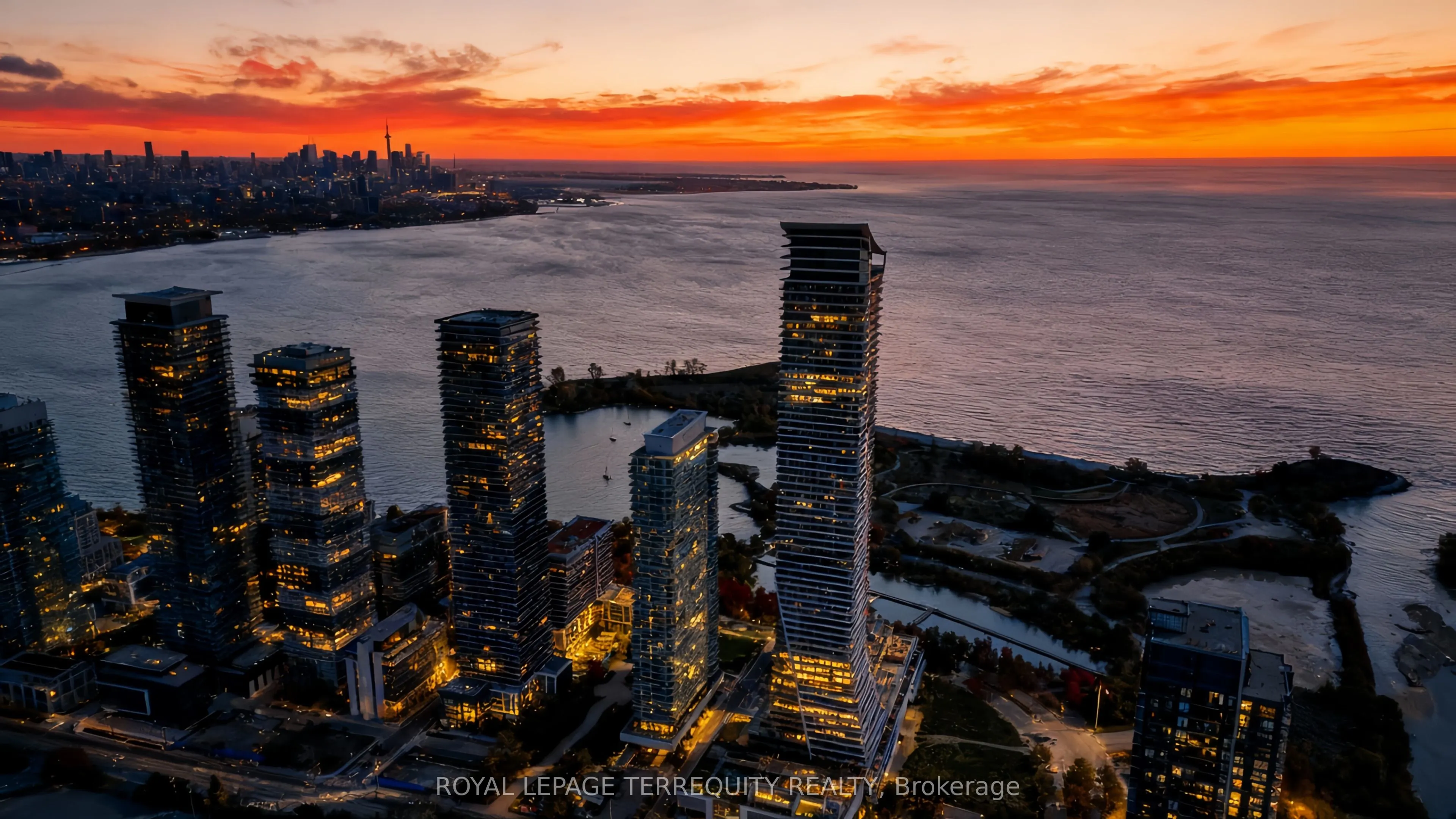 2200 Lakeshore Boulevard W, #4007