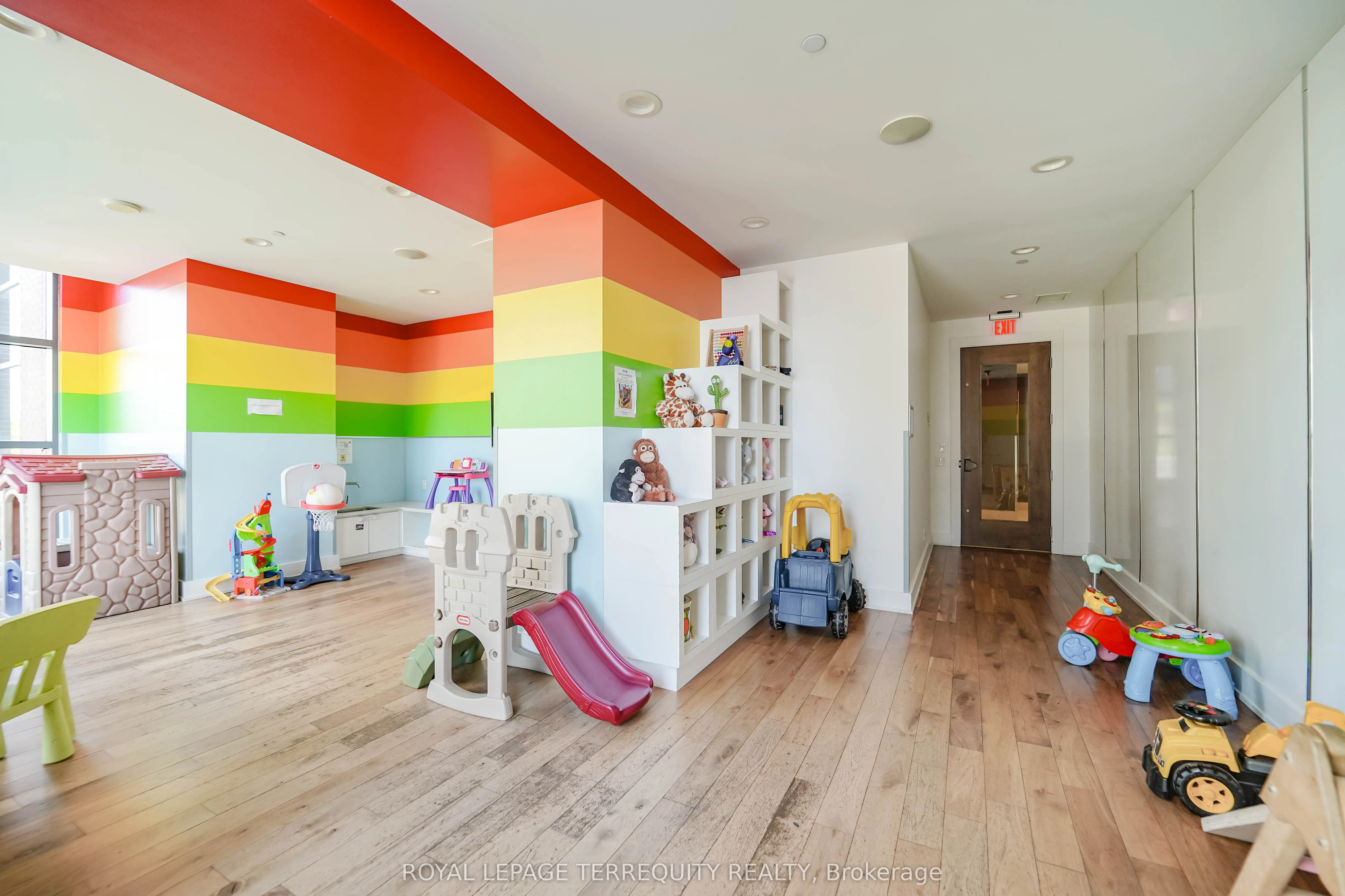 2200 Lakeshore Boulevard W, #4007