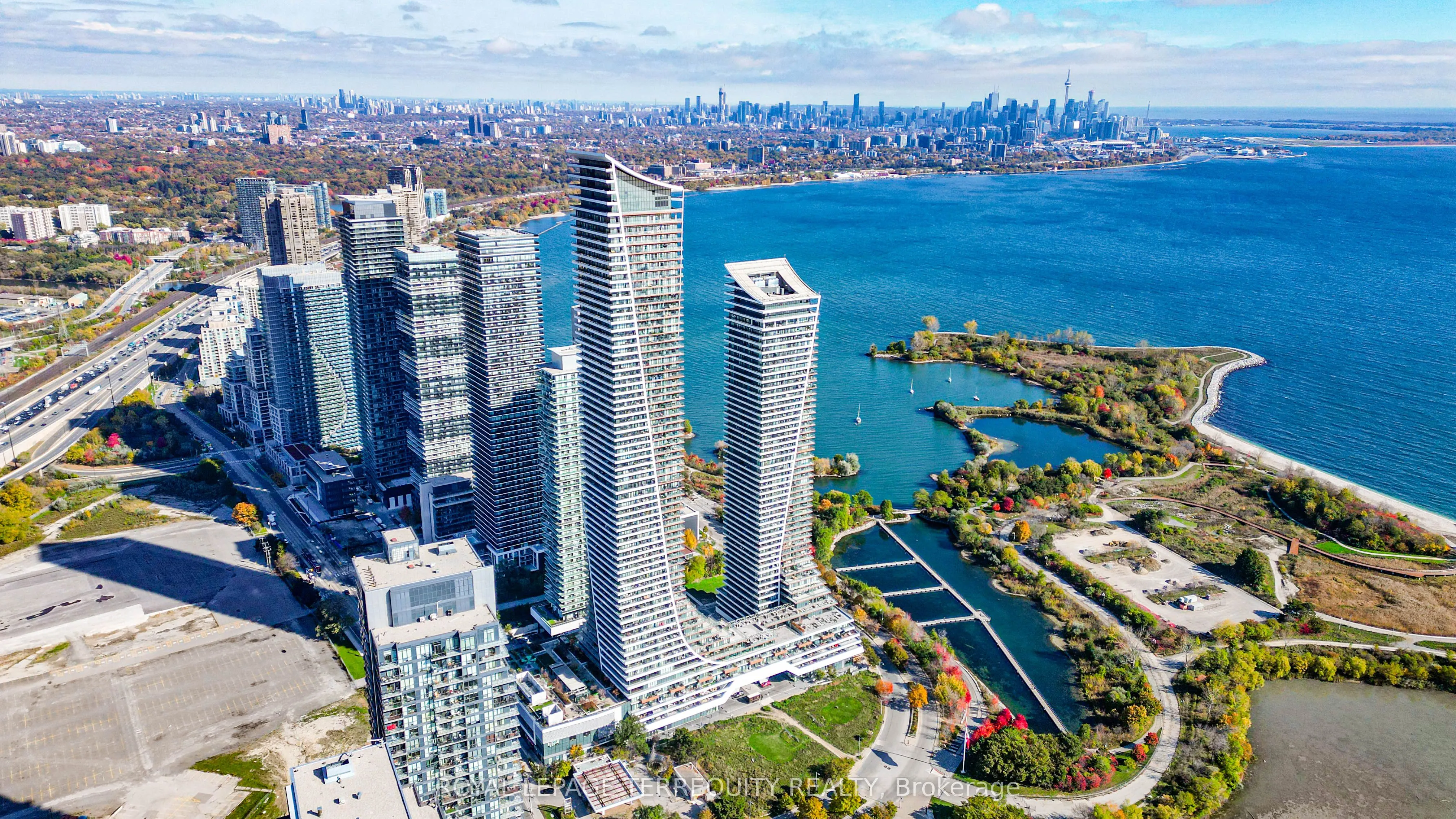 2200 Lakeshore Boulevard W, #4007