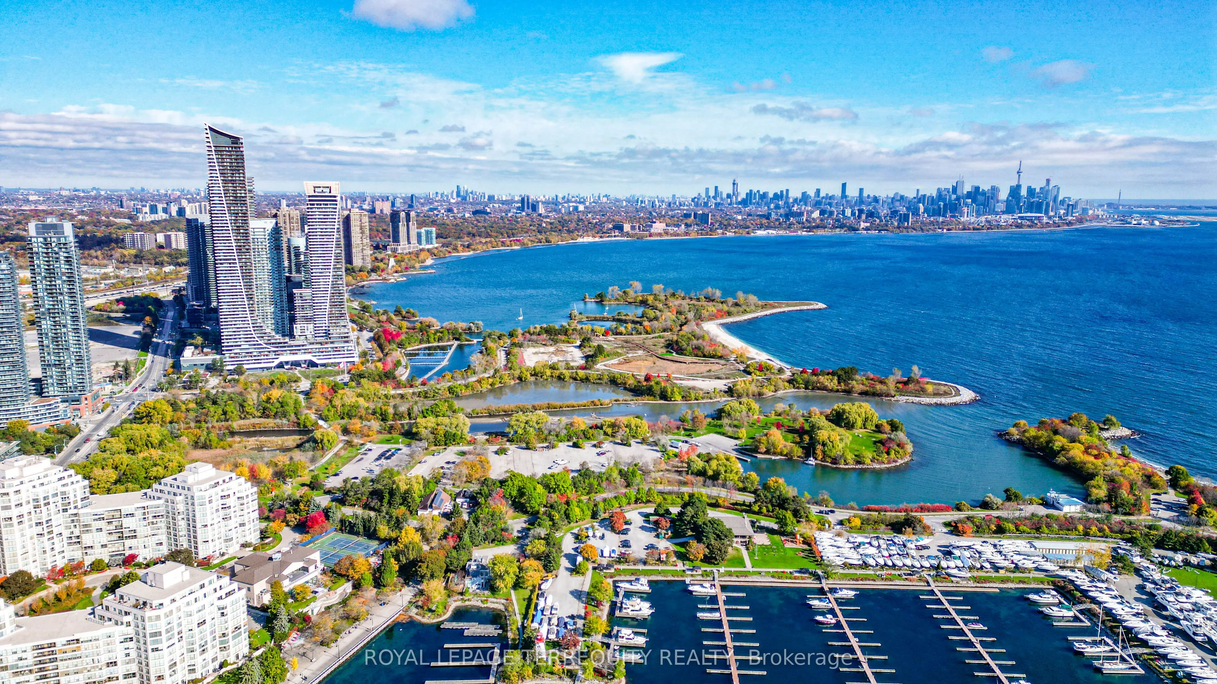 2200 Lakeshore Boulevard W, #4007