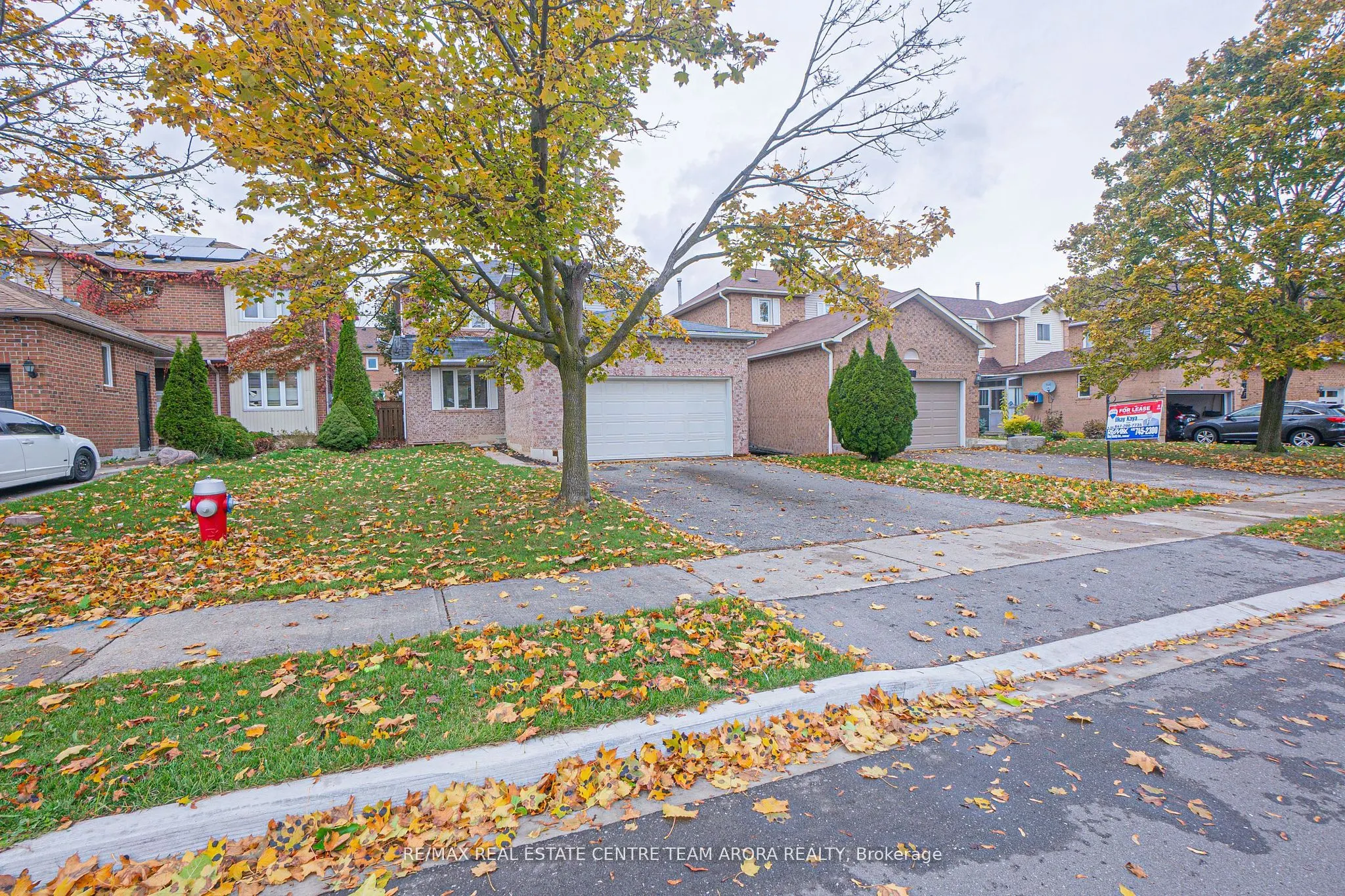 82 Mullis Crescent, #Main & 2nd