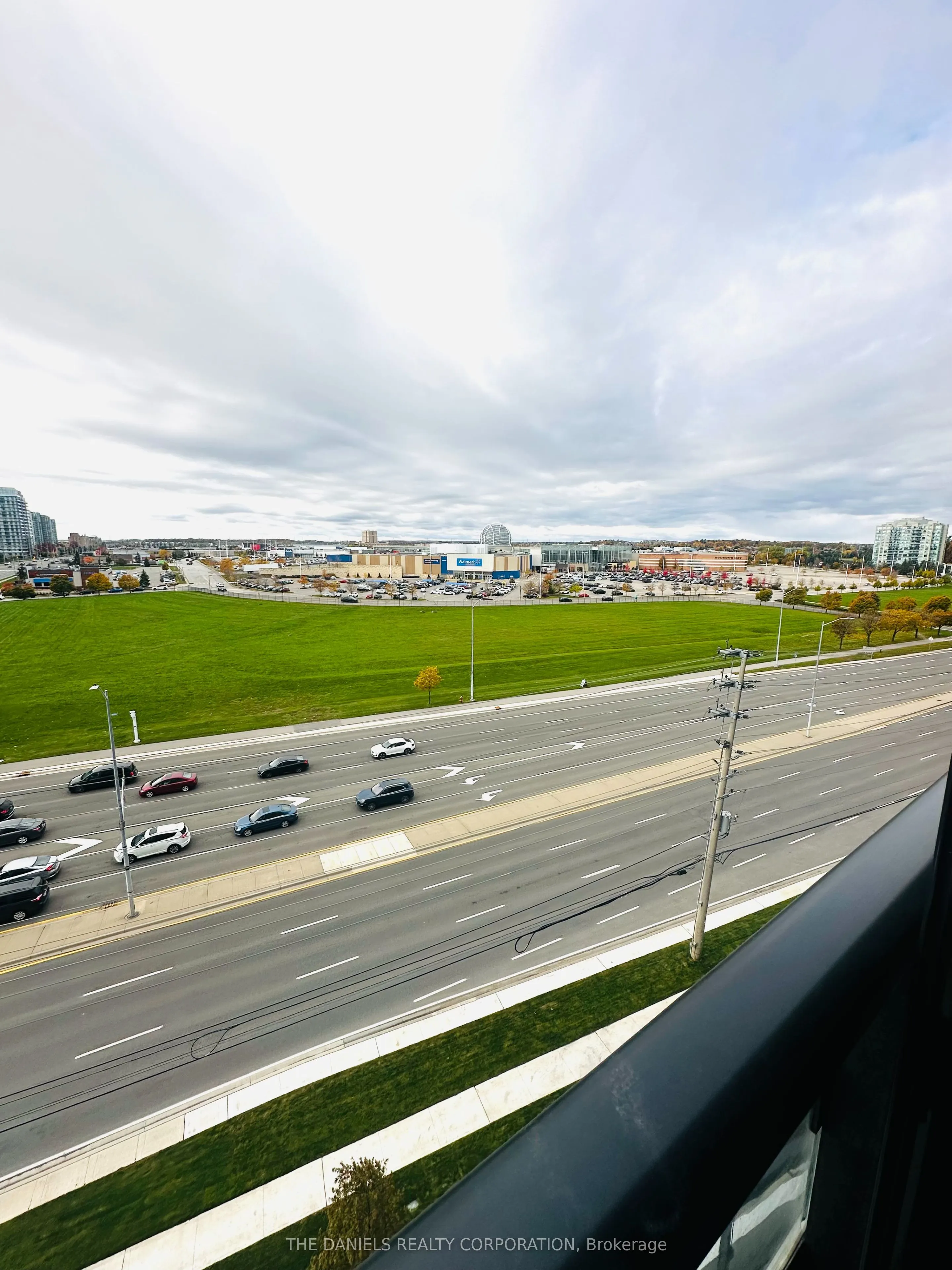 2485 Eglinton Avenue W, #824