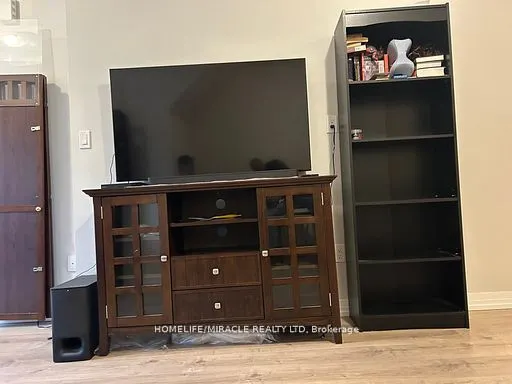 400 The East Mall, #110