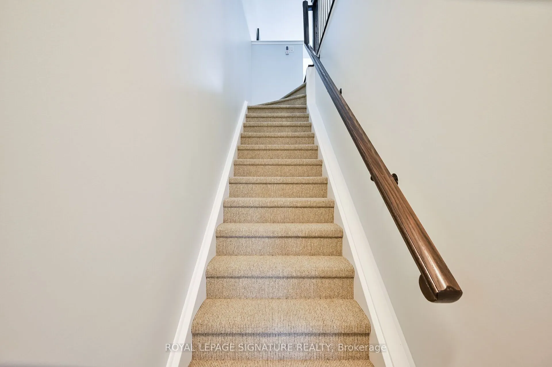 1809 Pagehurst Avenue