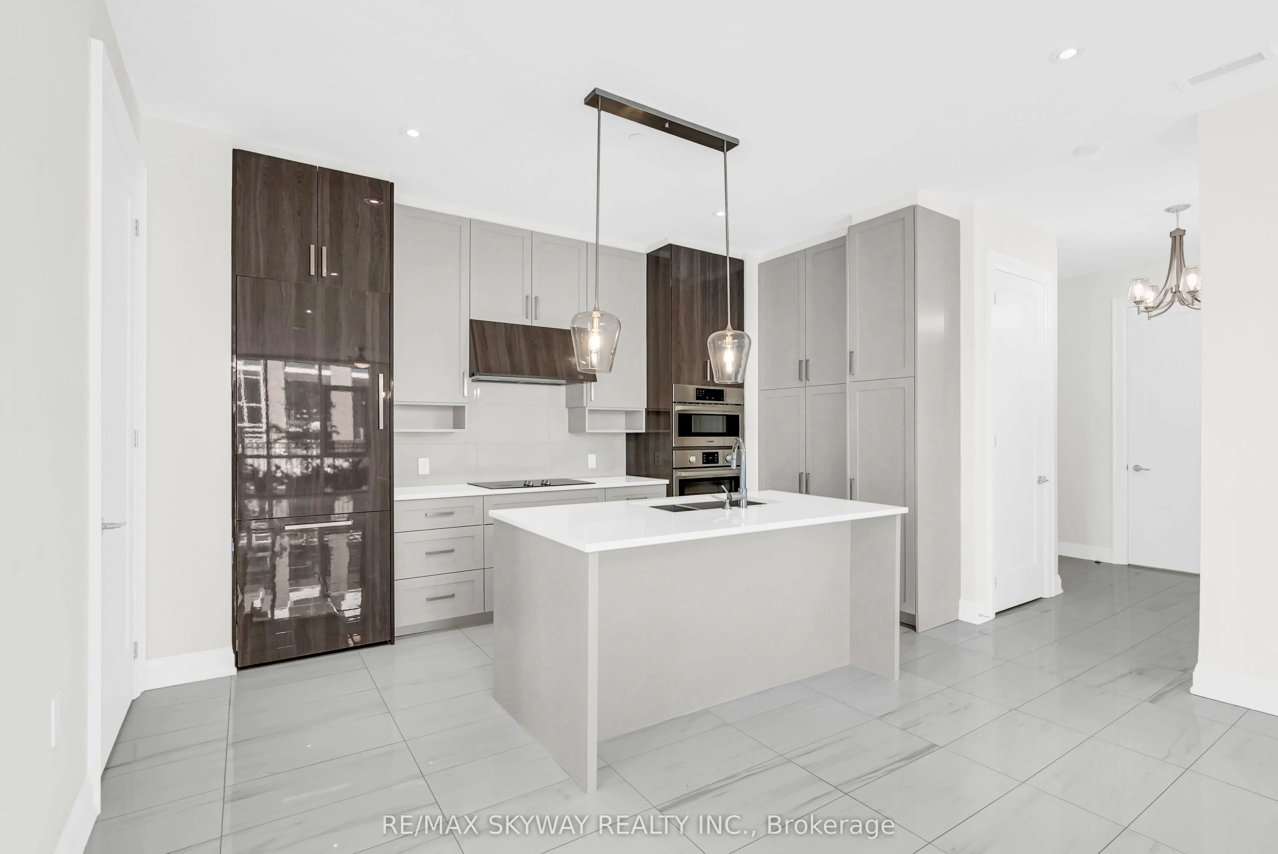 42 Mill Street, #105