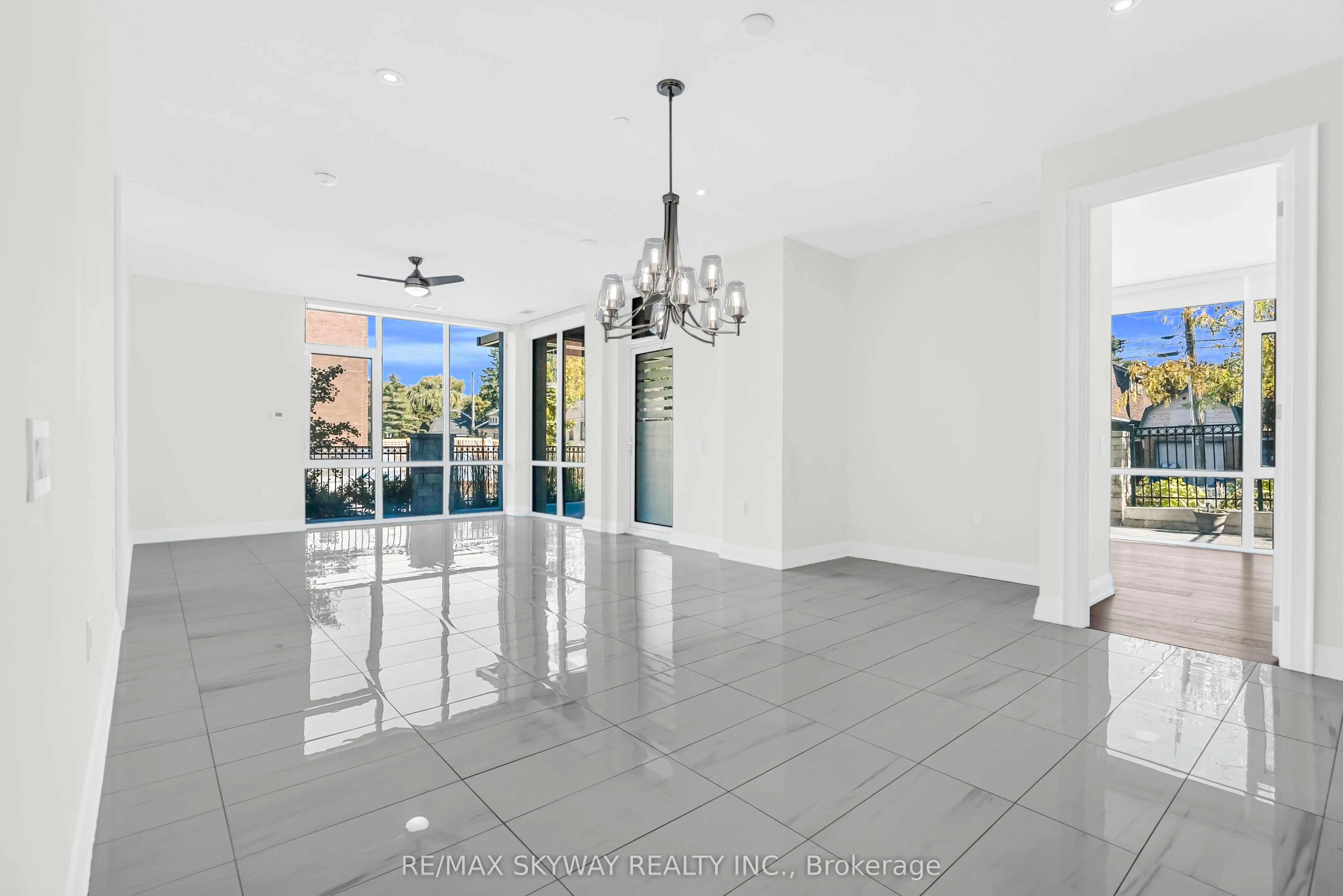 42 Mill Street, #105