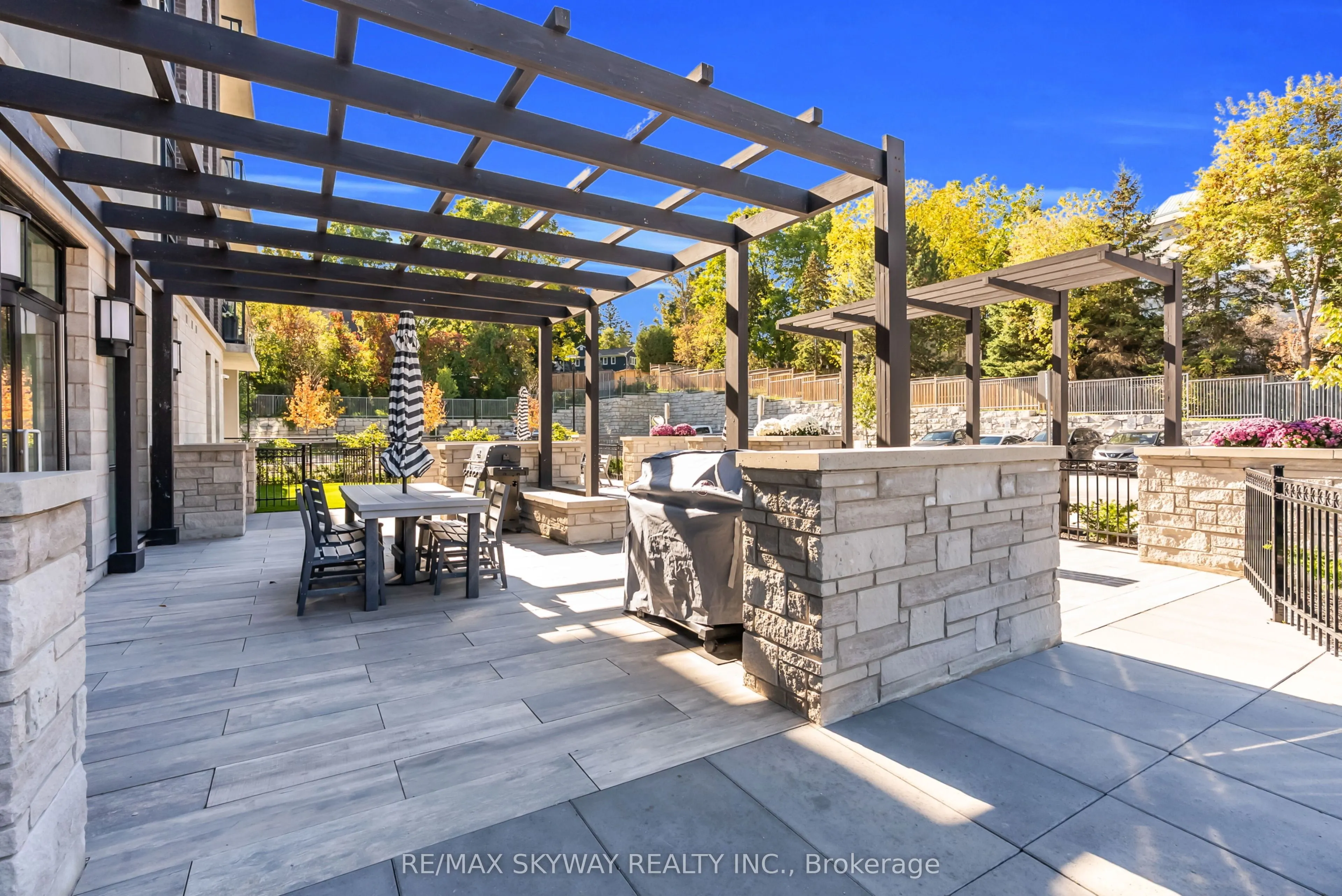 42 Mill Street, #105