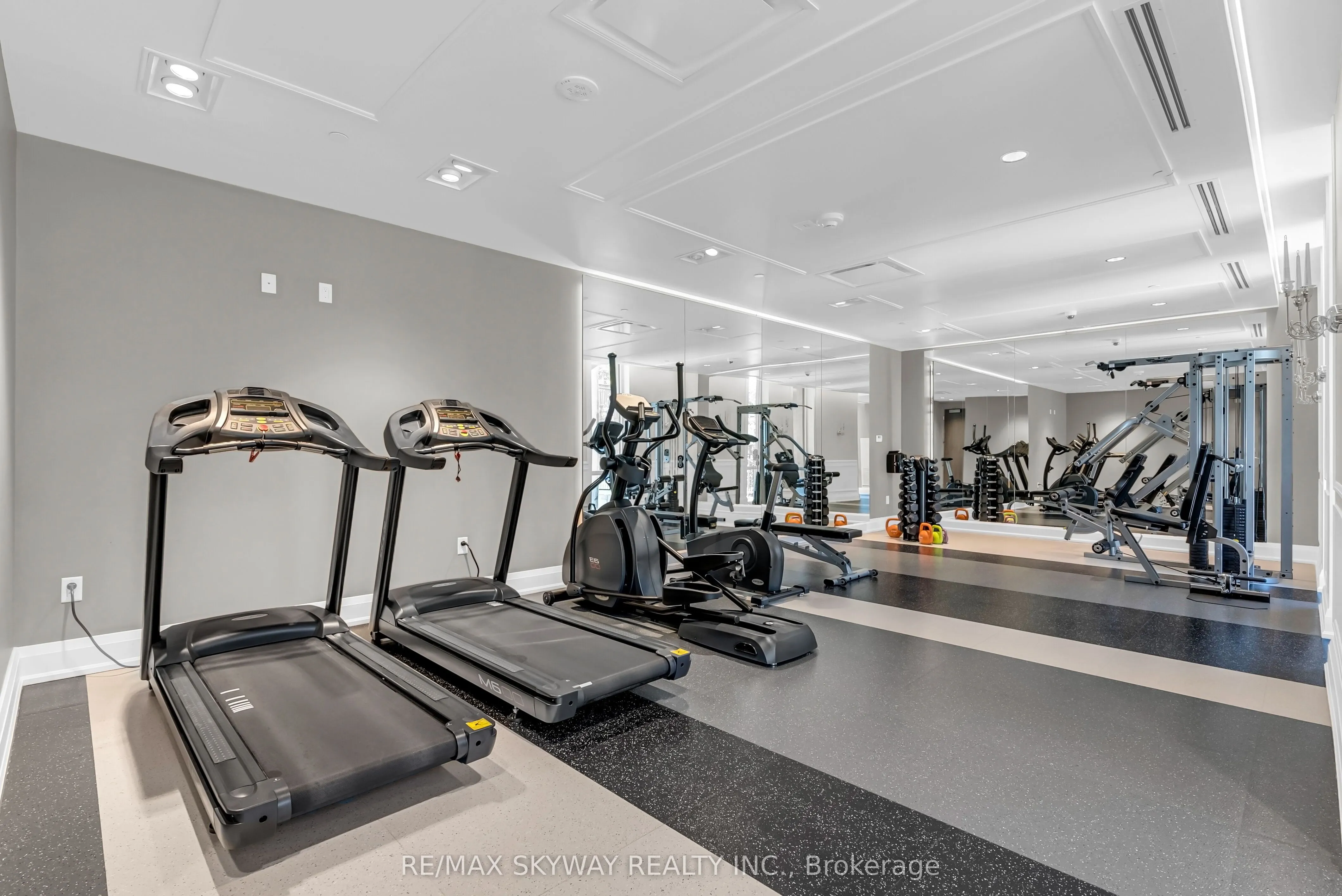 42 Mill Street, #105