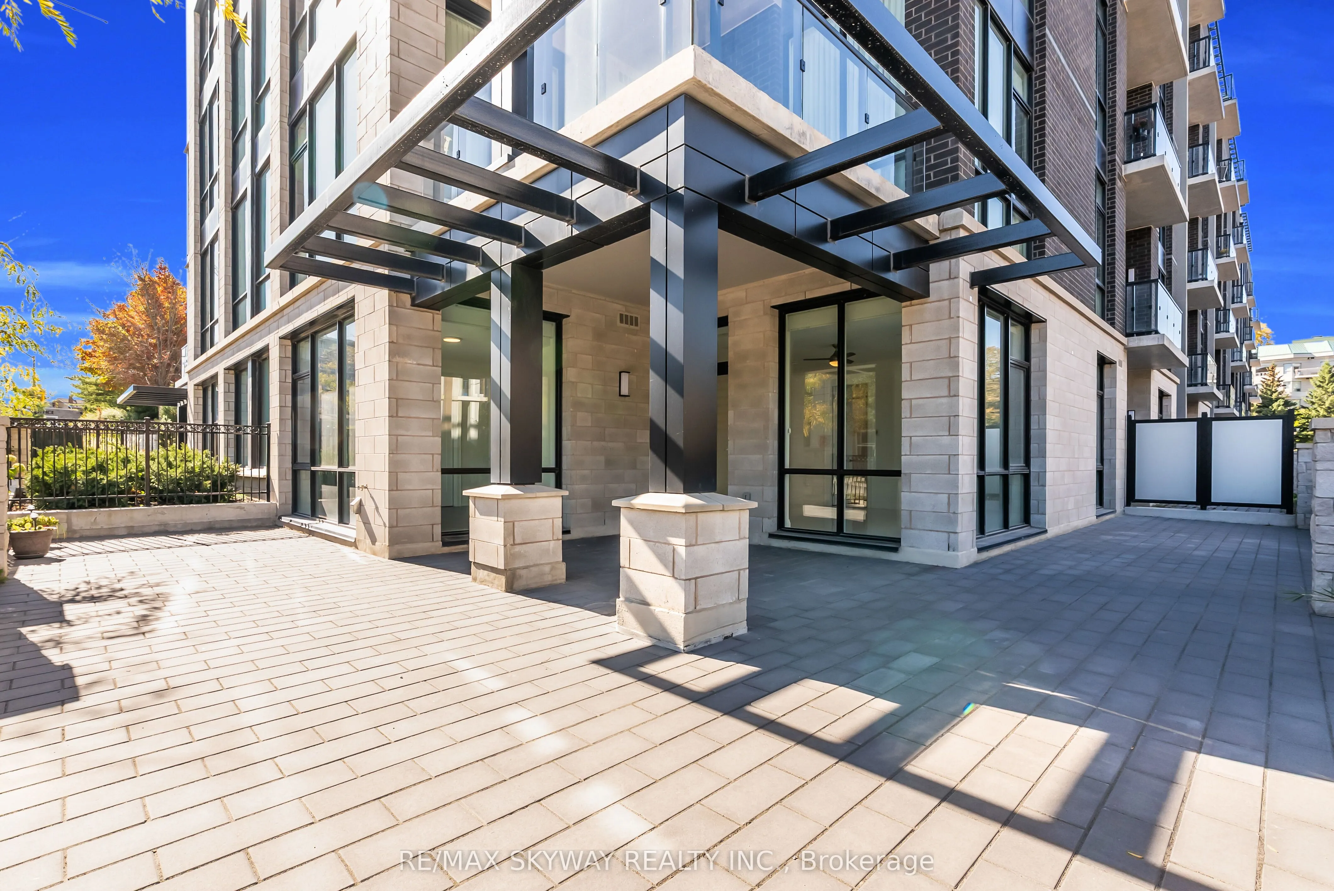 42 Mill Street, #105