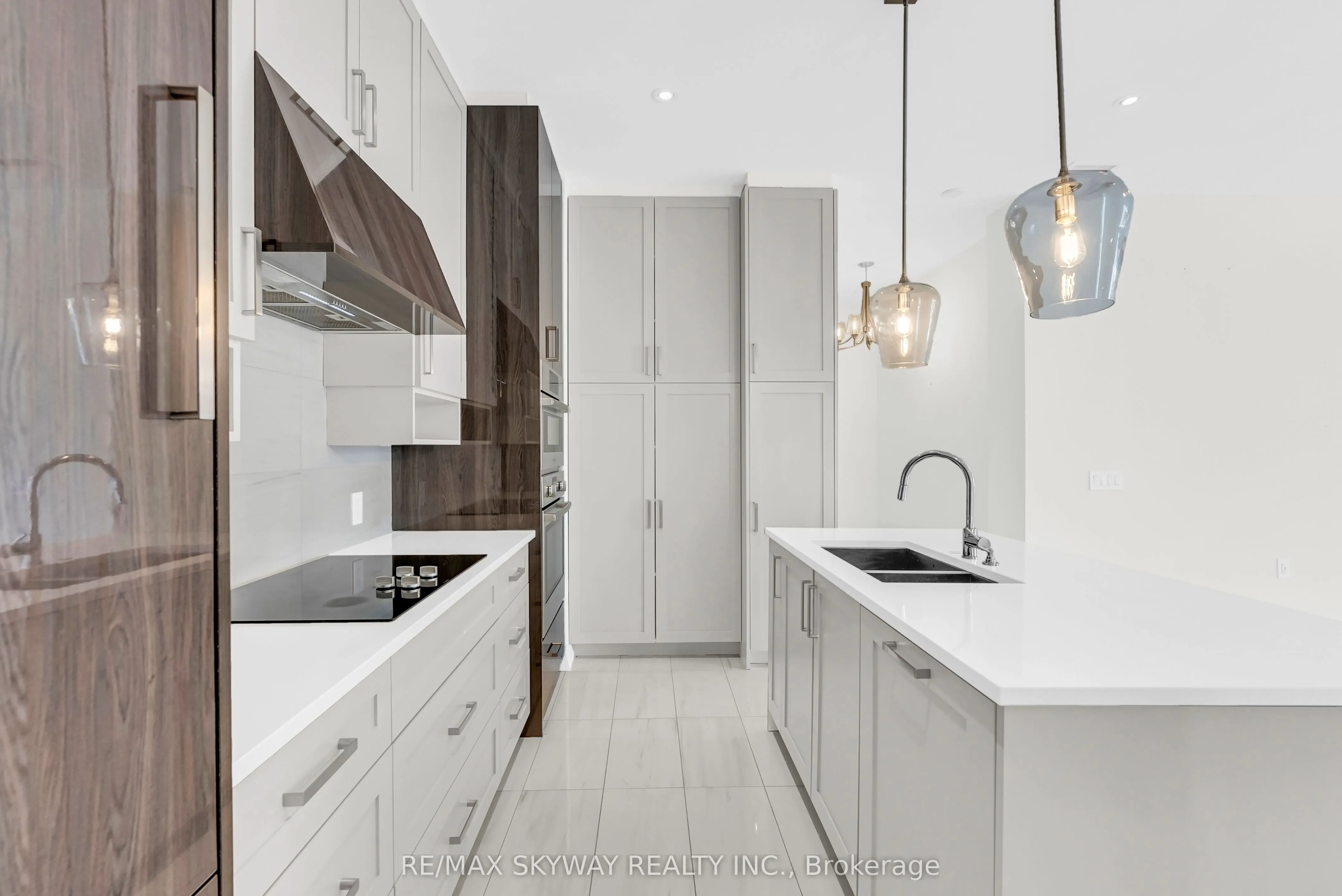 42 Mill Street, #105