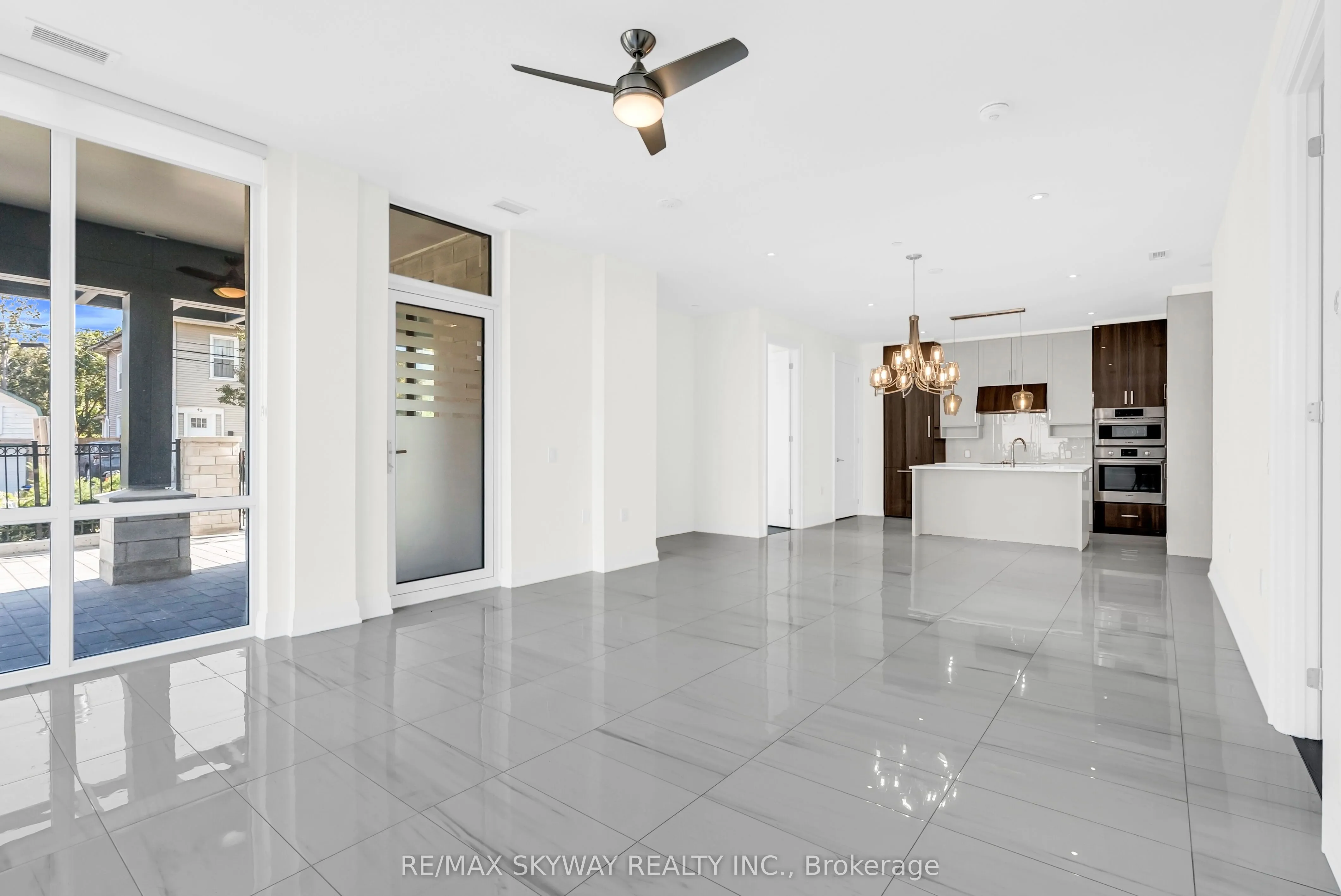 42 Mill Street, #105